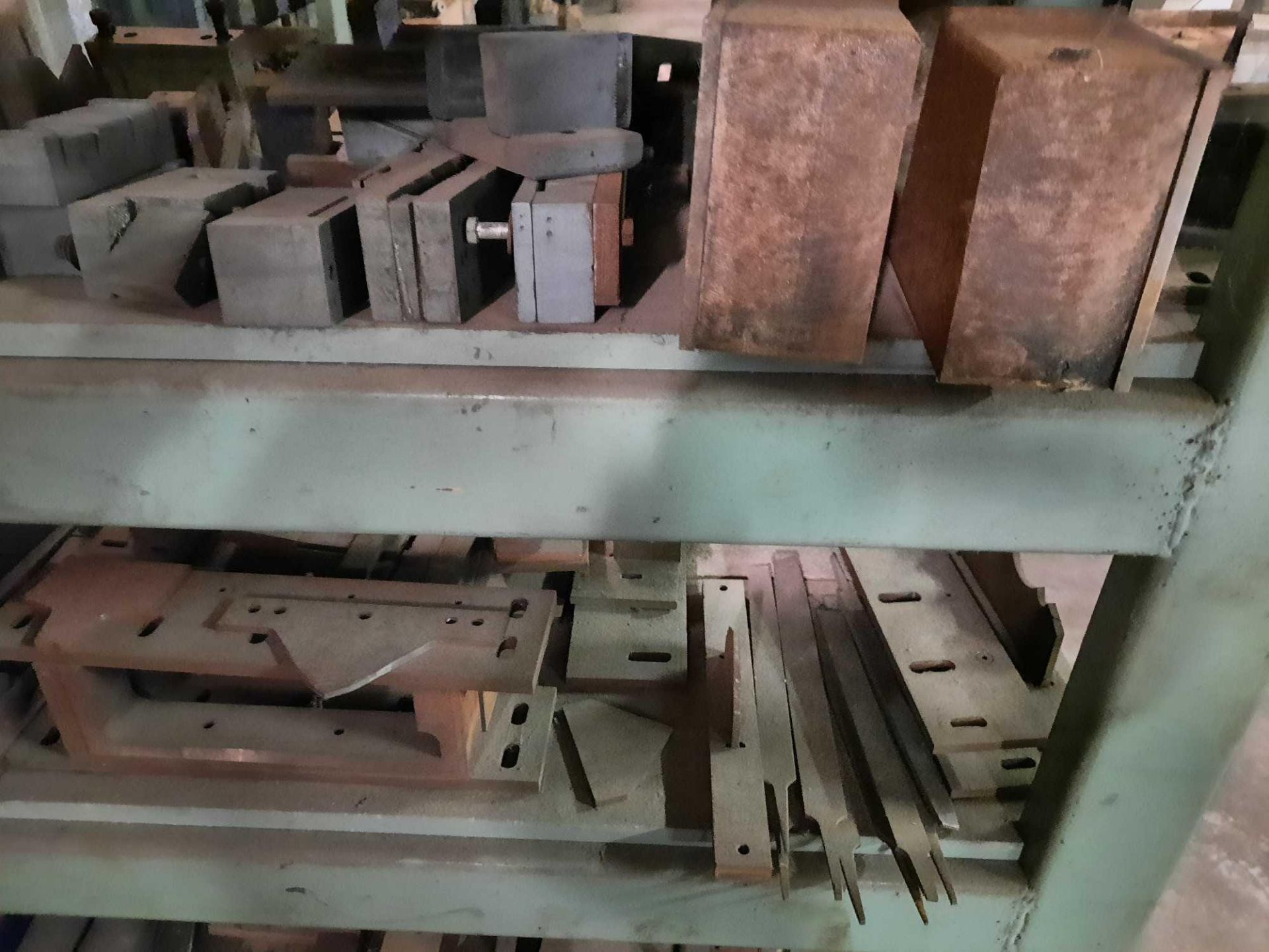 Steel rack of assorted shear cutters as shown, rack 54 x 18 x 50 inches (Please bring bins to load - Image 4 of 9