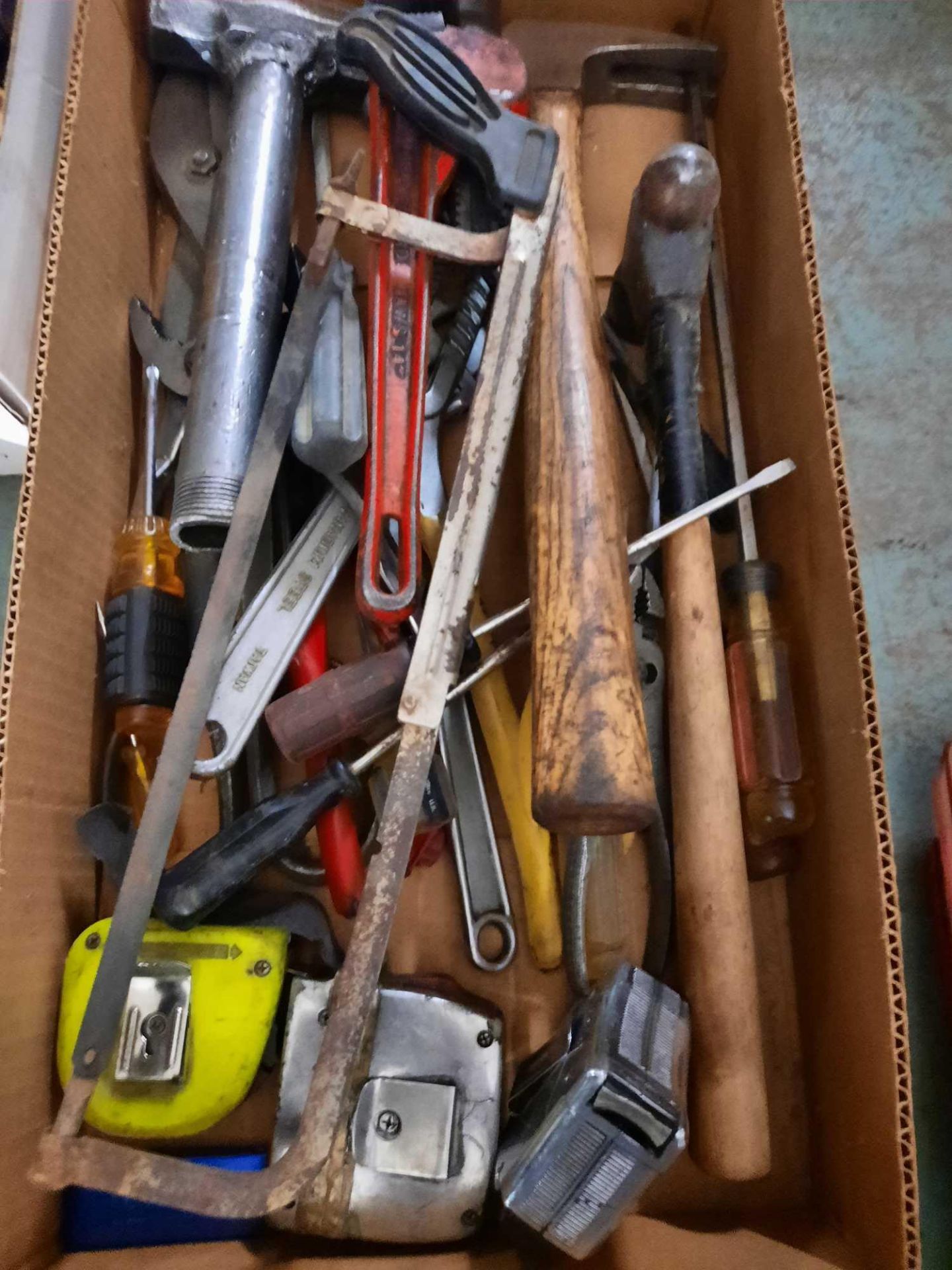 Assorted tools, hammers, wrenches, screwdrivers, cutters, measuring - Image 2 of 3