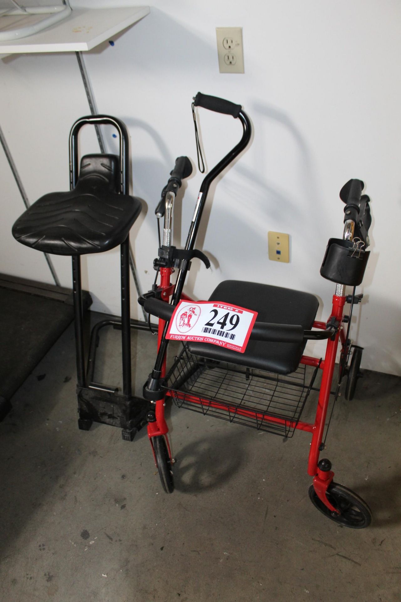 Walker & Adjustable Seat