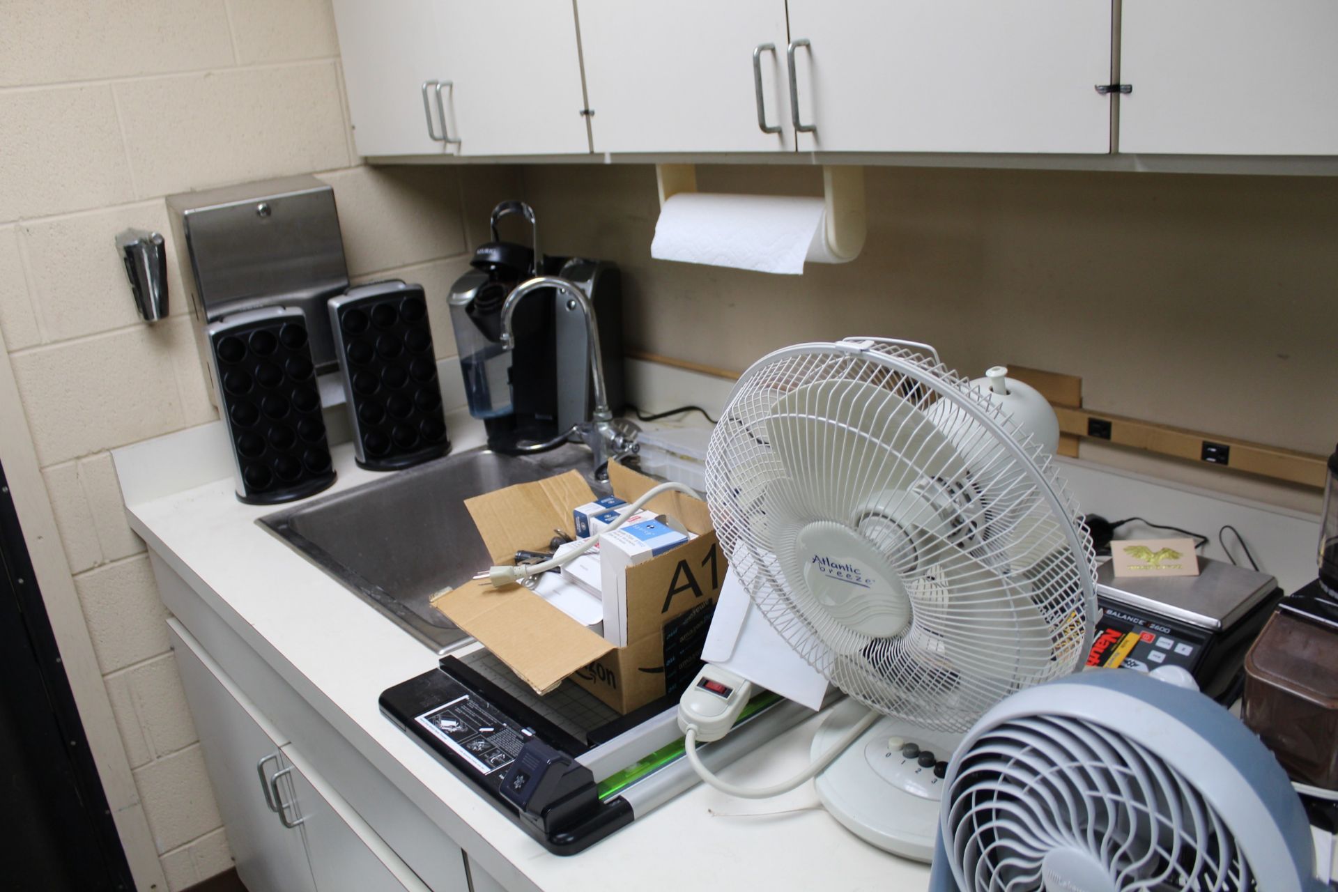 Contents of Countertop: Epson Stylist Photo Printer, Coffee Grinder, Keurig Coffee Maker, Sharpies - Image 2 of 2