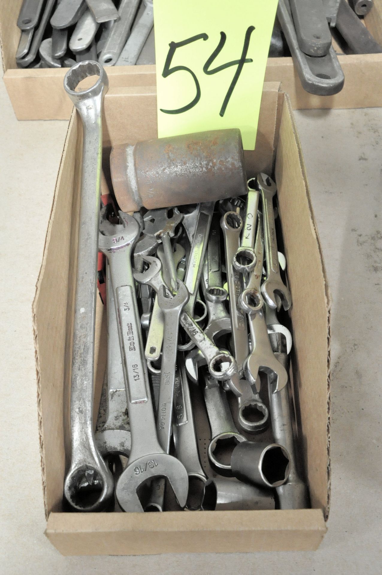 Lot-Mechanic Wrenches in (1) Box