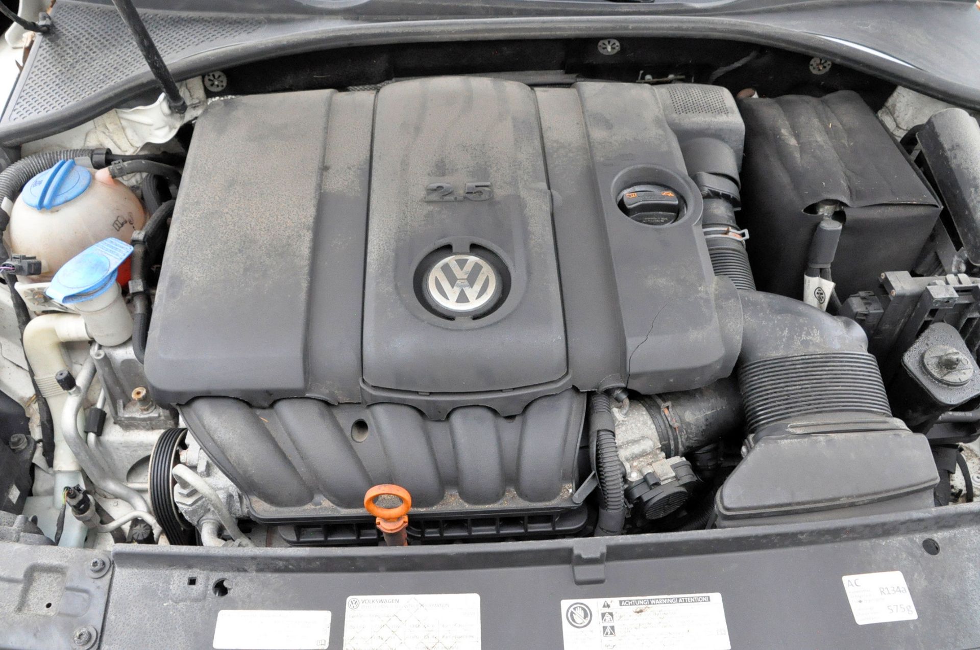 2013 Volkswagen Passat 4-Door Sedan, VIN 1VWBP7A3XDC115440, 2.5 Gas Engine, Auto Transmission, 242, - Image 5 of 10