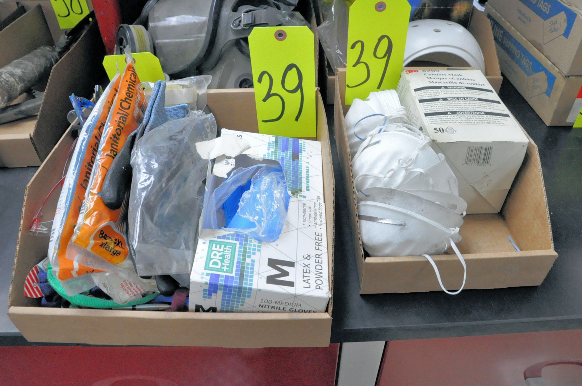 Lot-Respirators, Ear Plugs, Gloves, Masks, Inventory Tags, Tape Guns, Banding Tools in (8) Boxes - Bild 3 aus 6