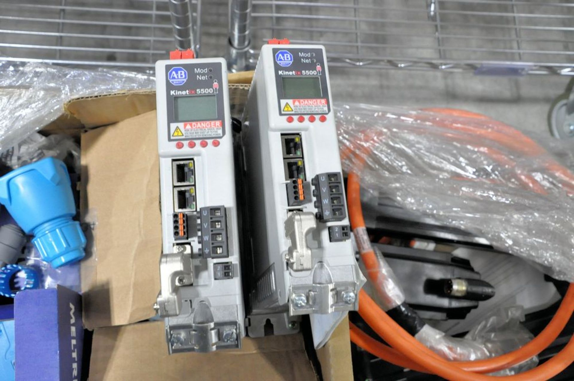 Lot-Flex Conduit, A-B Kinetix 5500 Servo Drives, Connectors, Inverter - Image 2 of 3