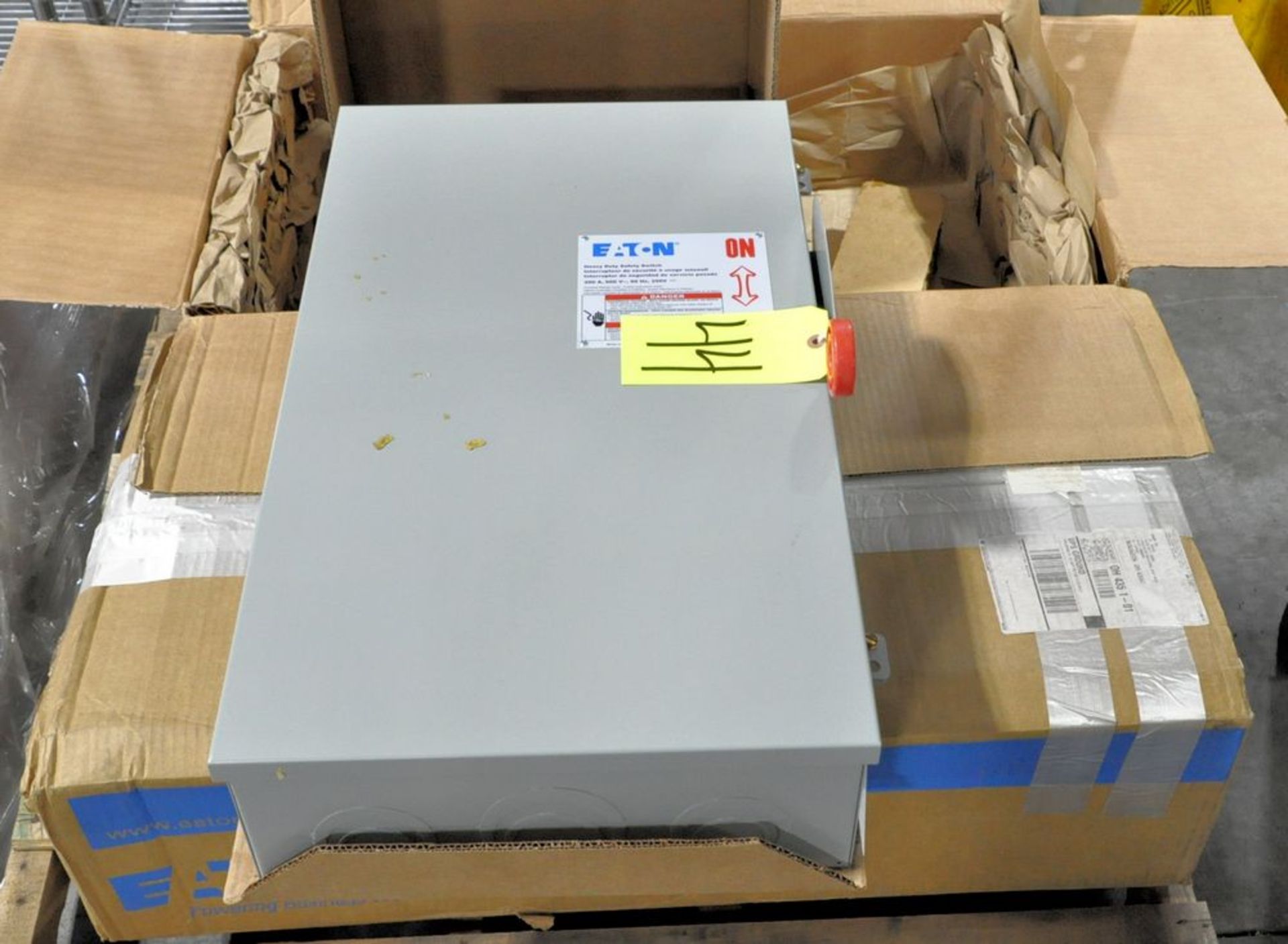 Lot-(2) Eaton 200-Amp Enclosed Heavy Duty Safety Switch Boxes on