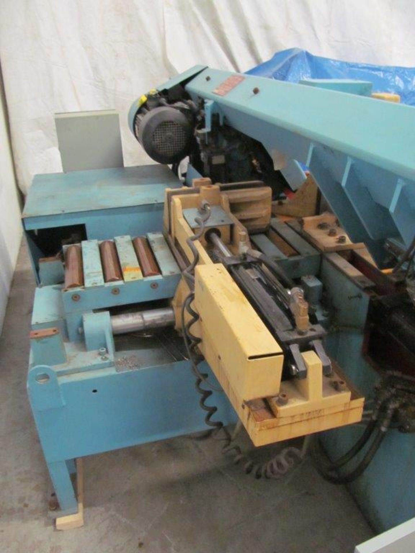 DoALL AUTOMATIC HORIZONTAL BANDSAW MODEL C-260-2, LOCATION: HAWKESBURY, ONTARIO - Image 4 of 9