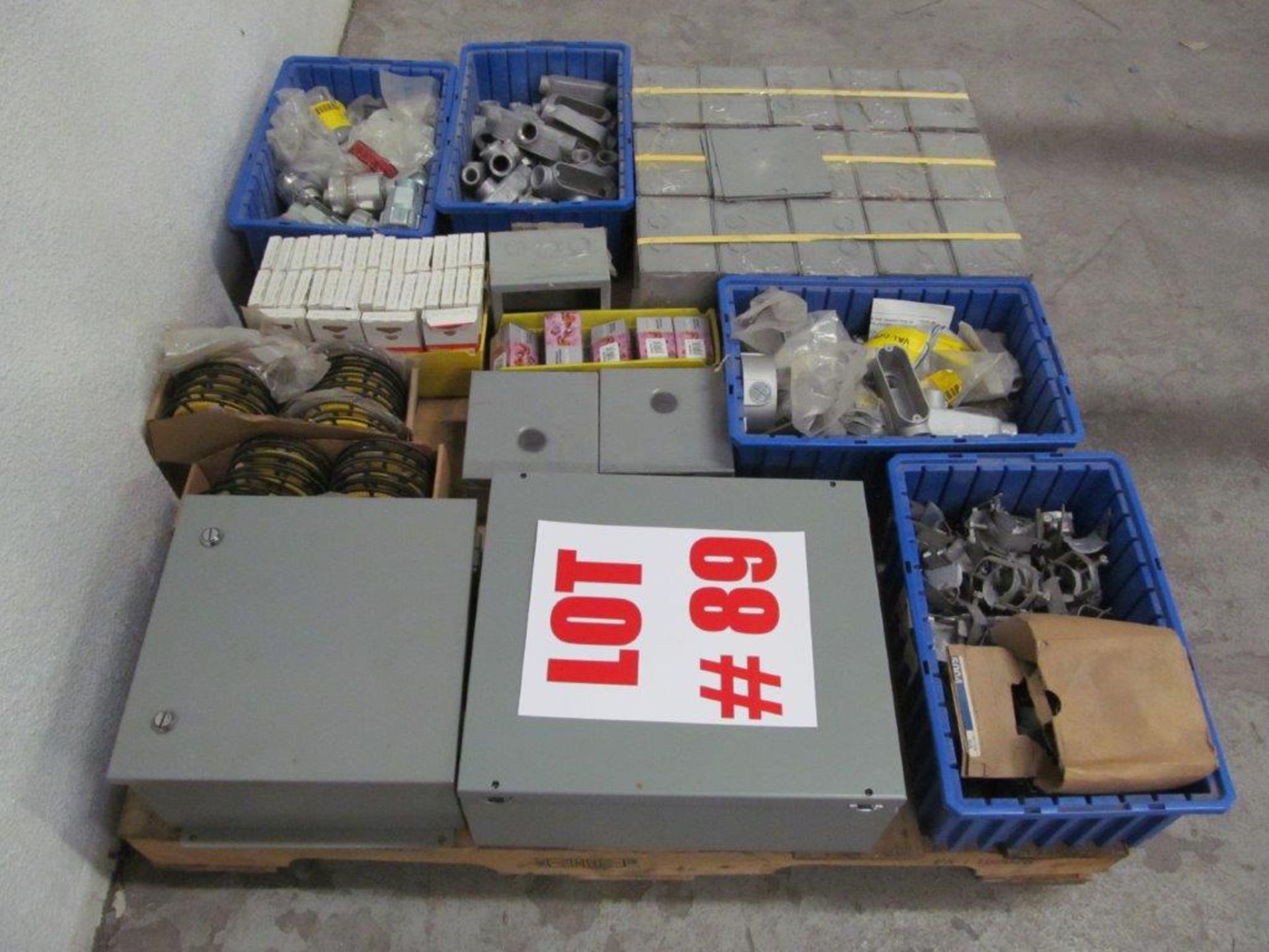 (1) LOT ASSORTED ELECTRICAL SUPPLIES - Image 2 of 2