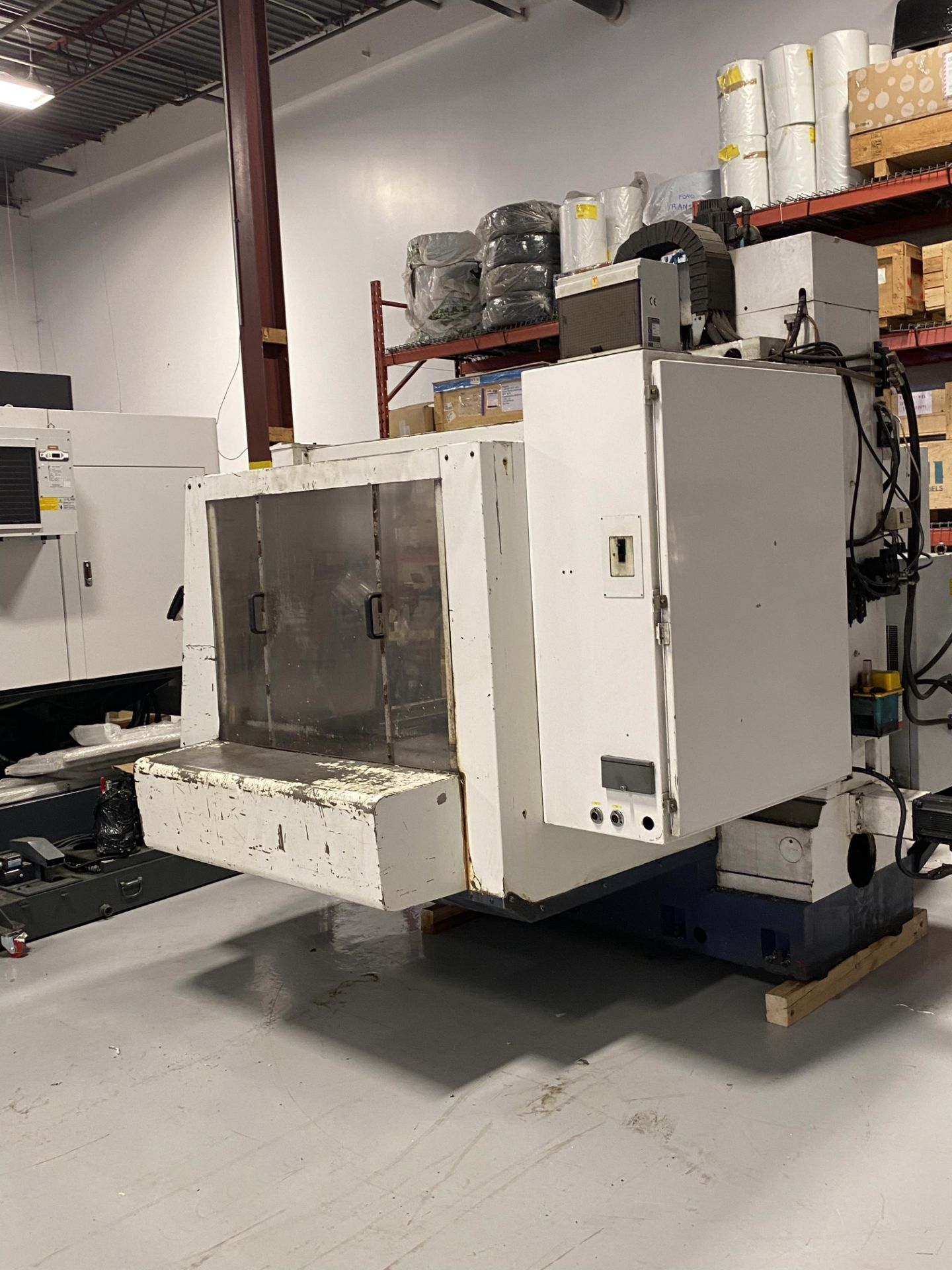 CNC MUSTANG C42 MILLING MACHINE, LOCATION, MONTREAL, QUEBEC - Image 3 of 7