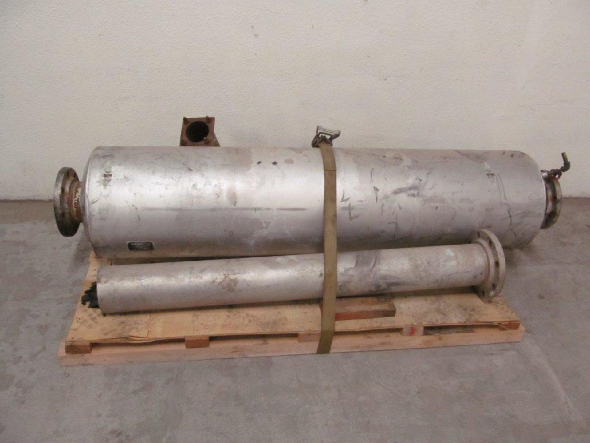 HEAVY DUTY MUFFLER FOR LARGE DIESEL GENERATOR, LOCATION, HAWKESBURY, ONTARIO