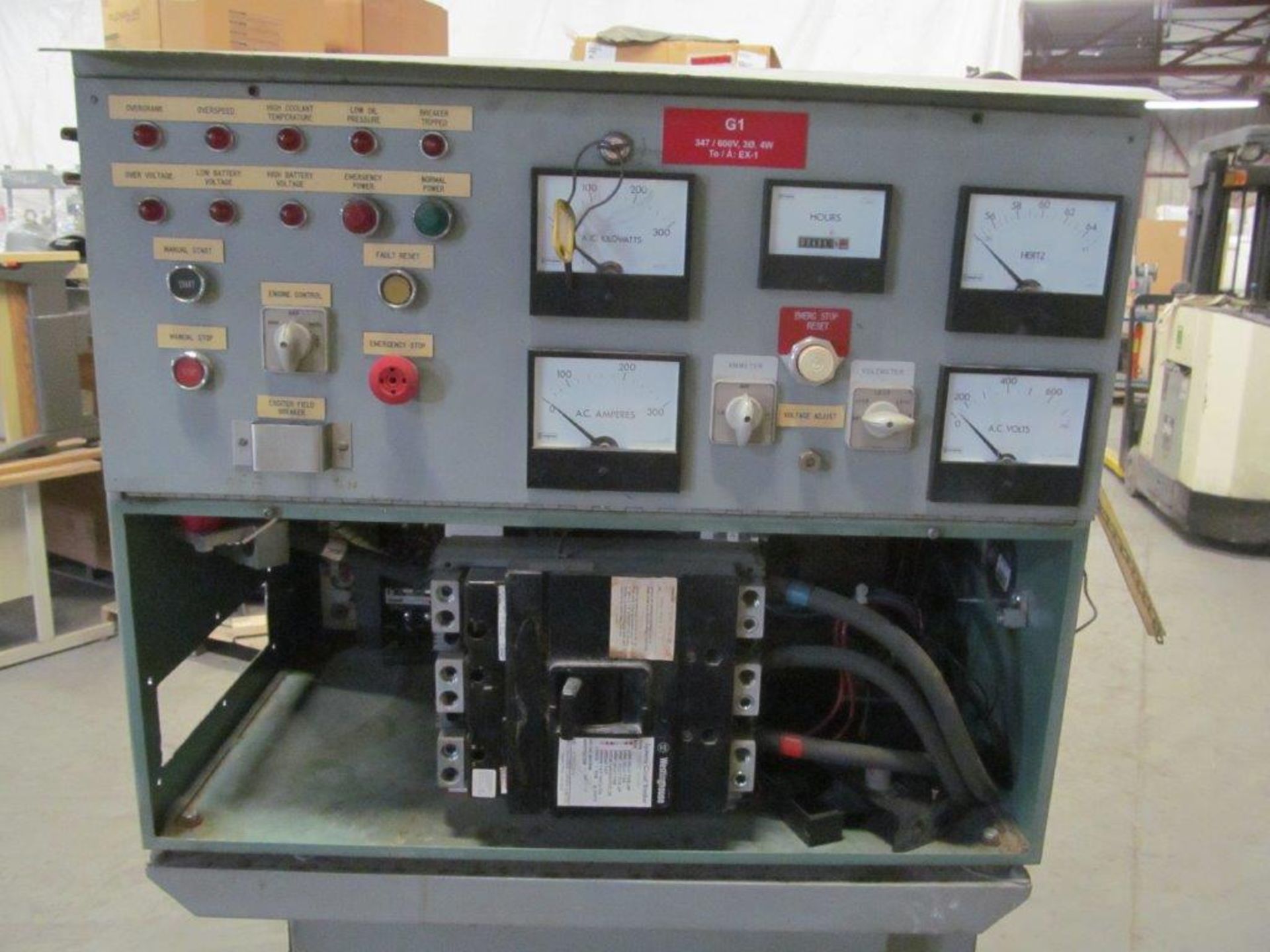 DETROIT DIESEL GENERATOR, MODEL 10637305, 6 CYLINDER, 495 HRS, 250 KVA, 241 AMP, VOLTAGE 600, 1800 - Image 6 of 9