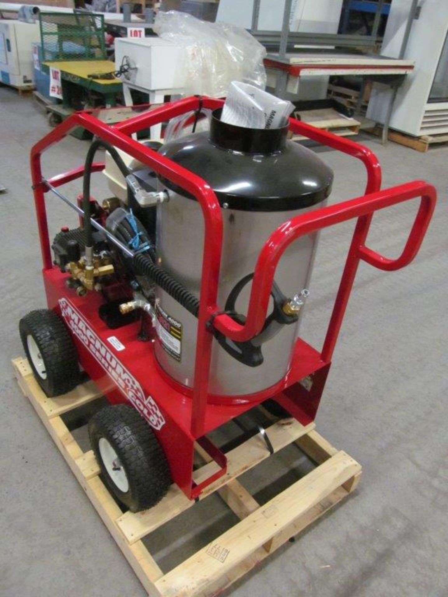 BRAND NEW EASY-KLEEN HOT WATER PRESSURE WASHER MODEL MAGNUM GOLD, LOCATION: HAWKESBURY, ONTARIO - Image 8 of 11