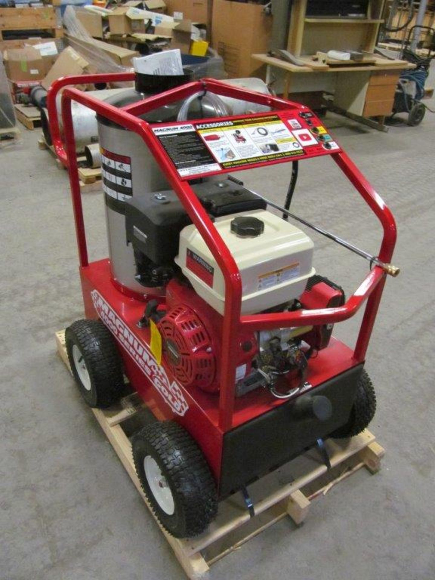 BRAND NEW EASY-KLEEN HOT WATER PRESSURE WASHER MODEL MAGNUM GOLD, LOCATION: HAWKESBURY, ONTARIO - Image 4 of 11