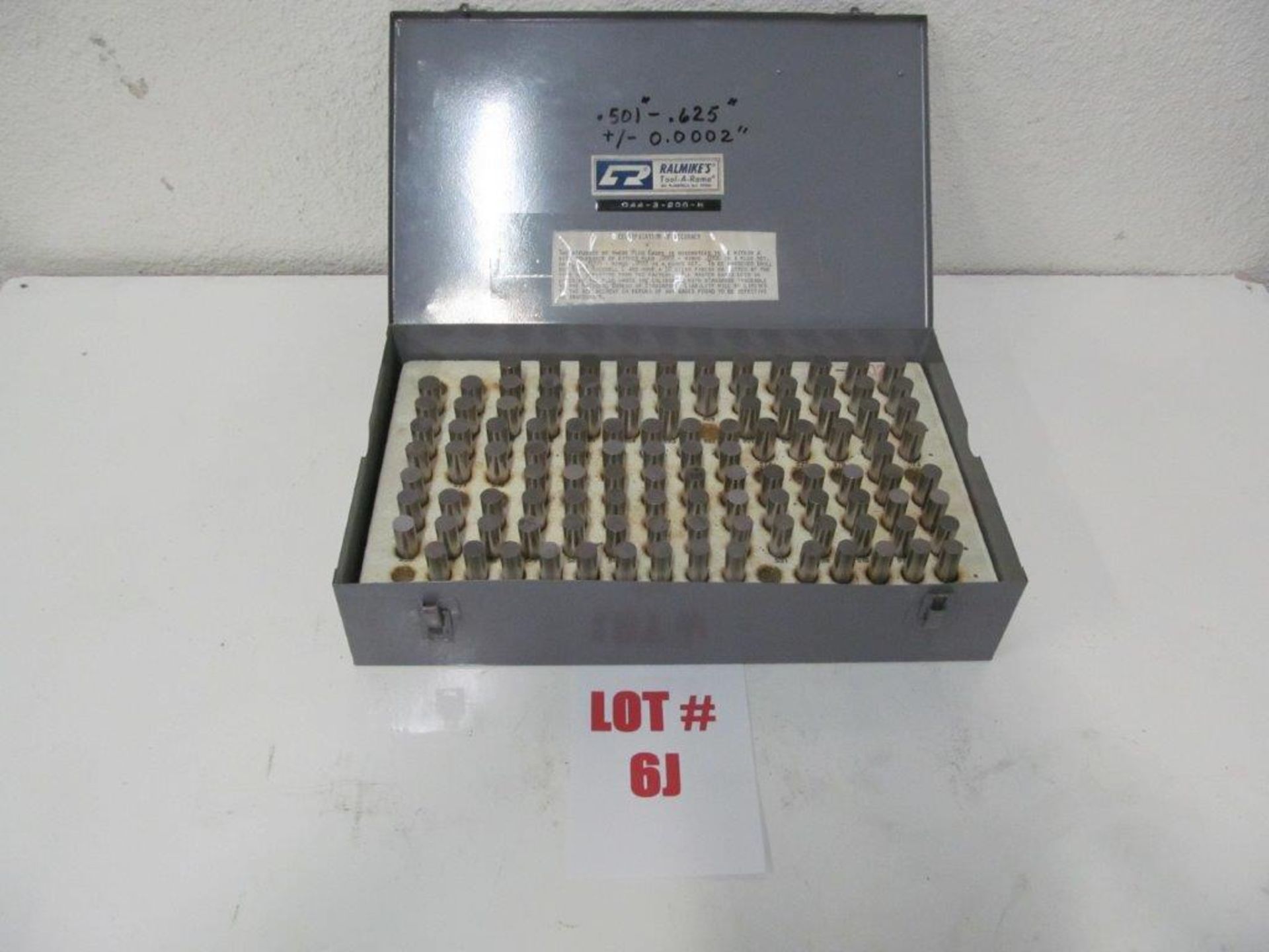 PLUG GAUGE SET, LOCATION, HAWKESBURY, ONTARIO