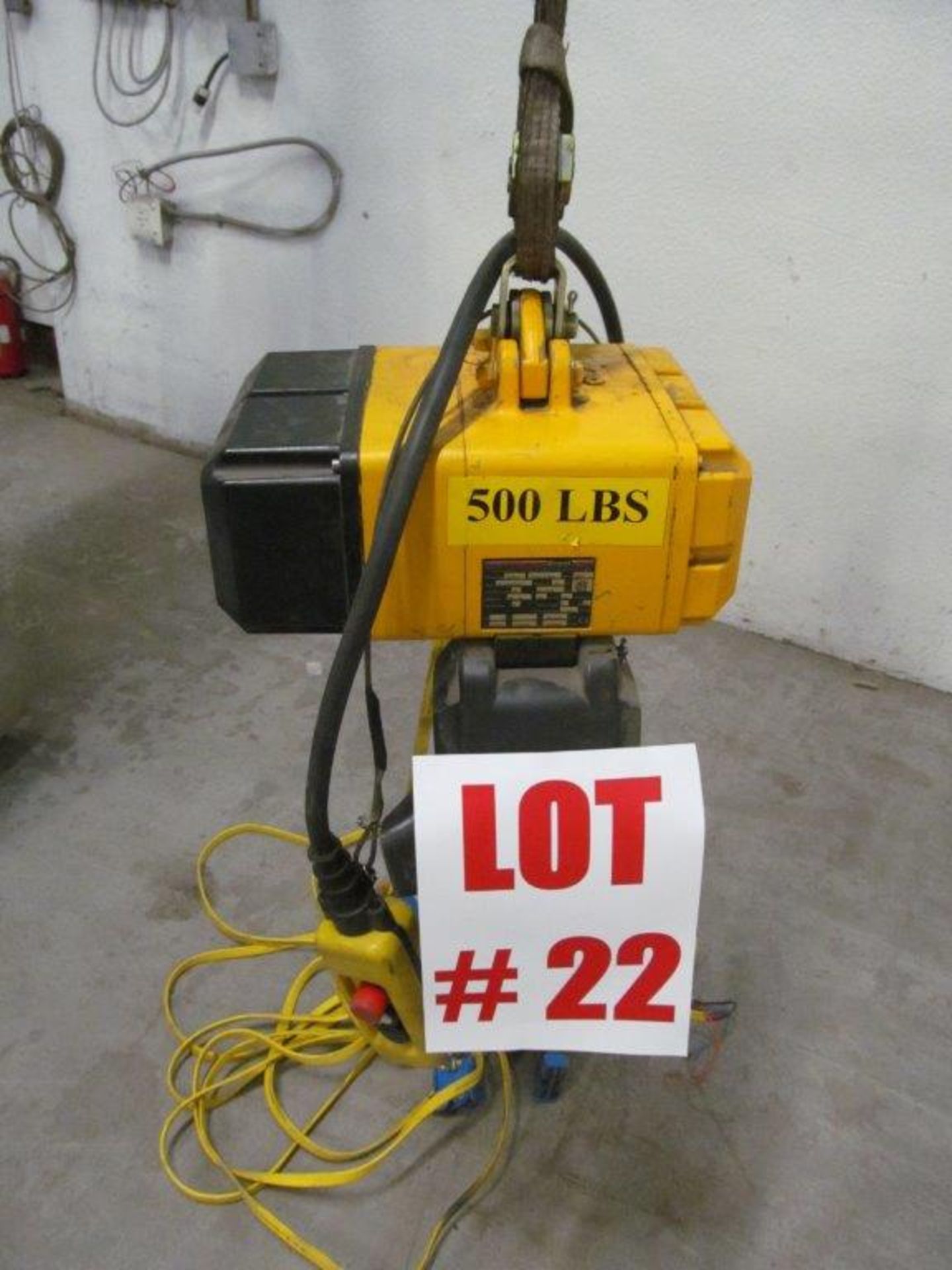 STREET CHAIN HOIST, 500 KG CAPACITY, 550V/3PH/60C, LOCATION, HAWKESBURY, ONTARIO