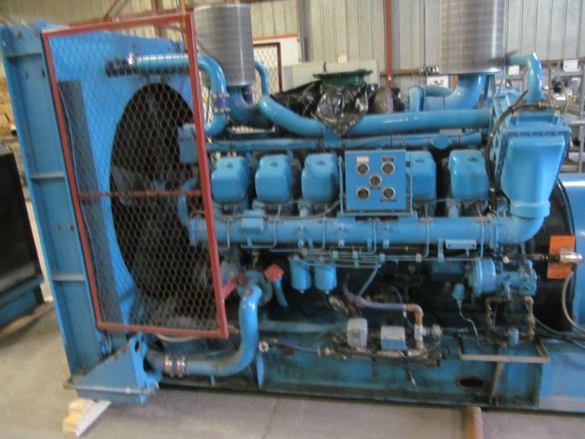 SIMPOWER DIESEL GENERATOR V-12 600 KW 750KVA BBC 722 AMP VOLTAGE: 347/600 RPM 1800 MODEL: 715 HOURS: