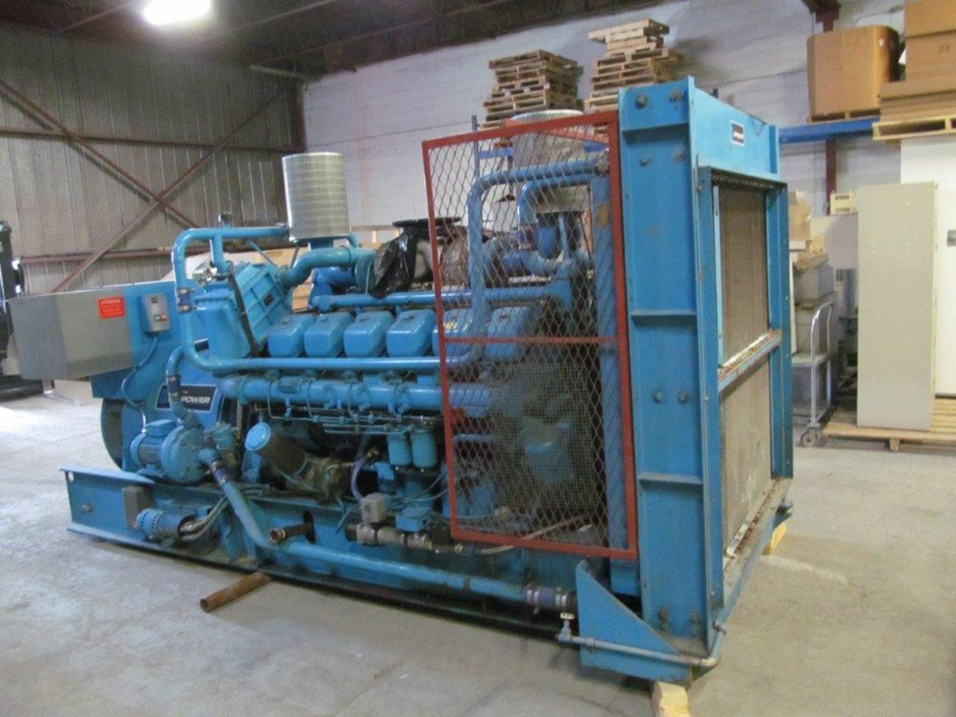 SIMPOWER DIESEL GENERATOR V-12 600 KW 750KVA BBC 722 AMP VOLTAGE: 347/600 RPM 1800 MODEL: 715 HOURS: - Image 4 of 10