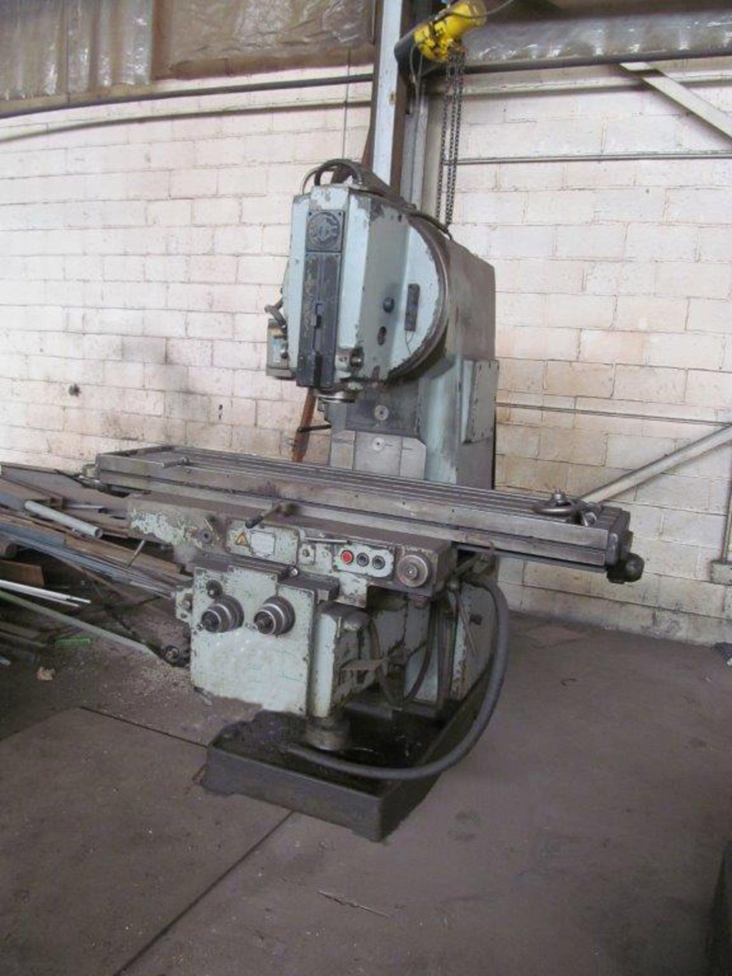 STANKO MILL VERTICAL MODEL 6R13, 16'' X 67'' T-SLOT TABLE, 1600 RPM, S/N 9, LOCATION, MONTREAL, - Image 2 of 2