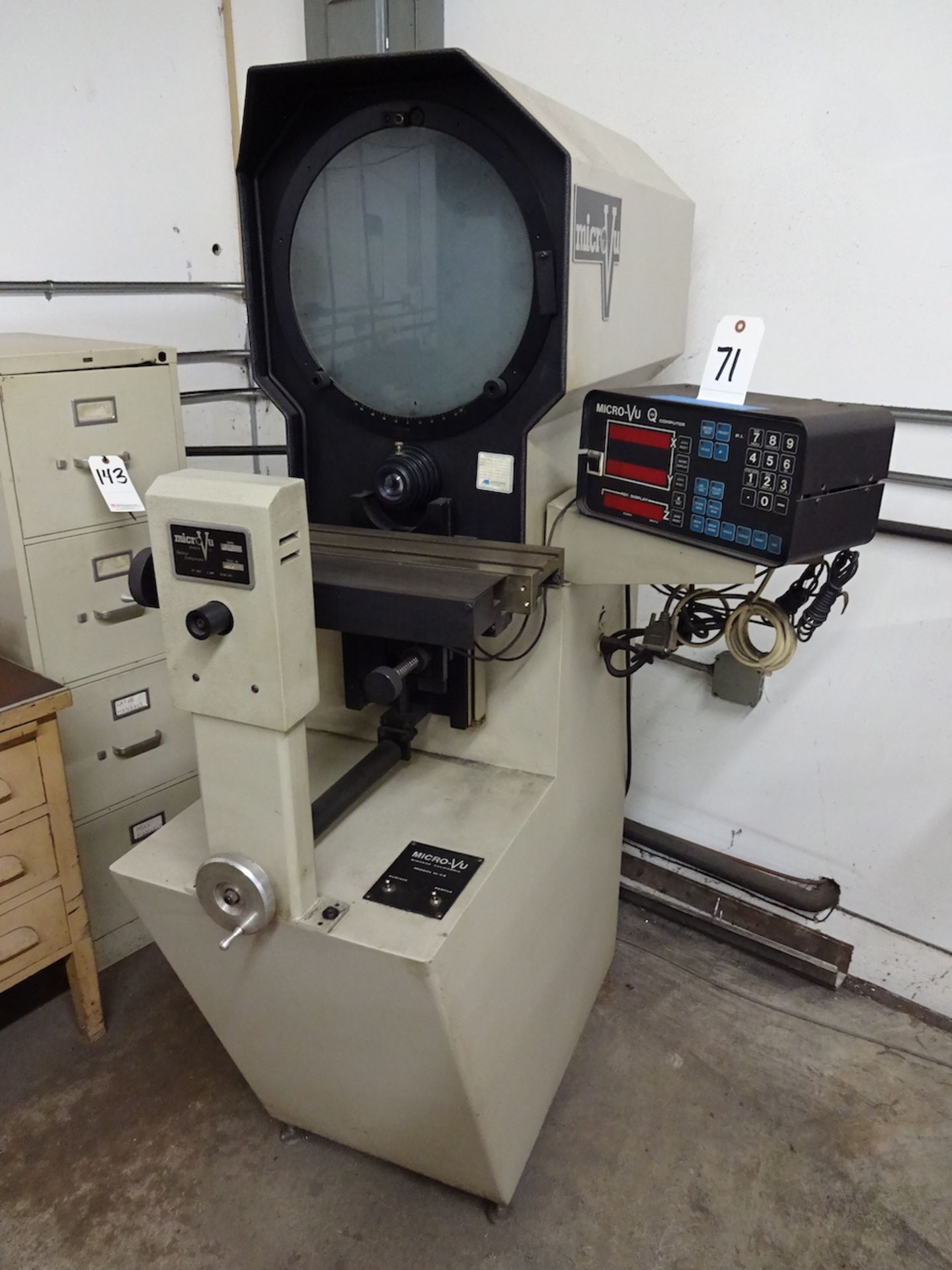 MICRO-VU 14 IN. MODEL H14 OPTICAL COMPARATOR: S/N 3330 (1987) , Q16 COMPUTER