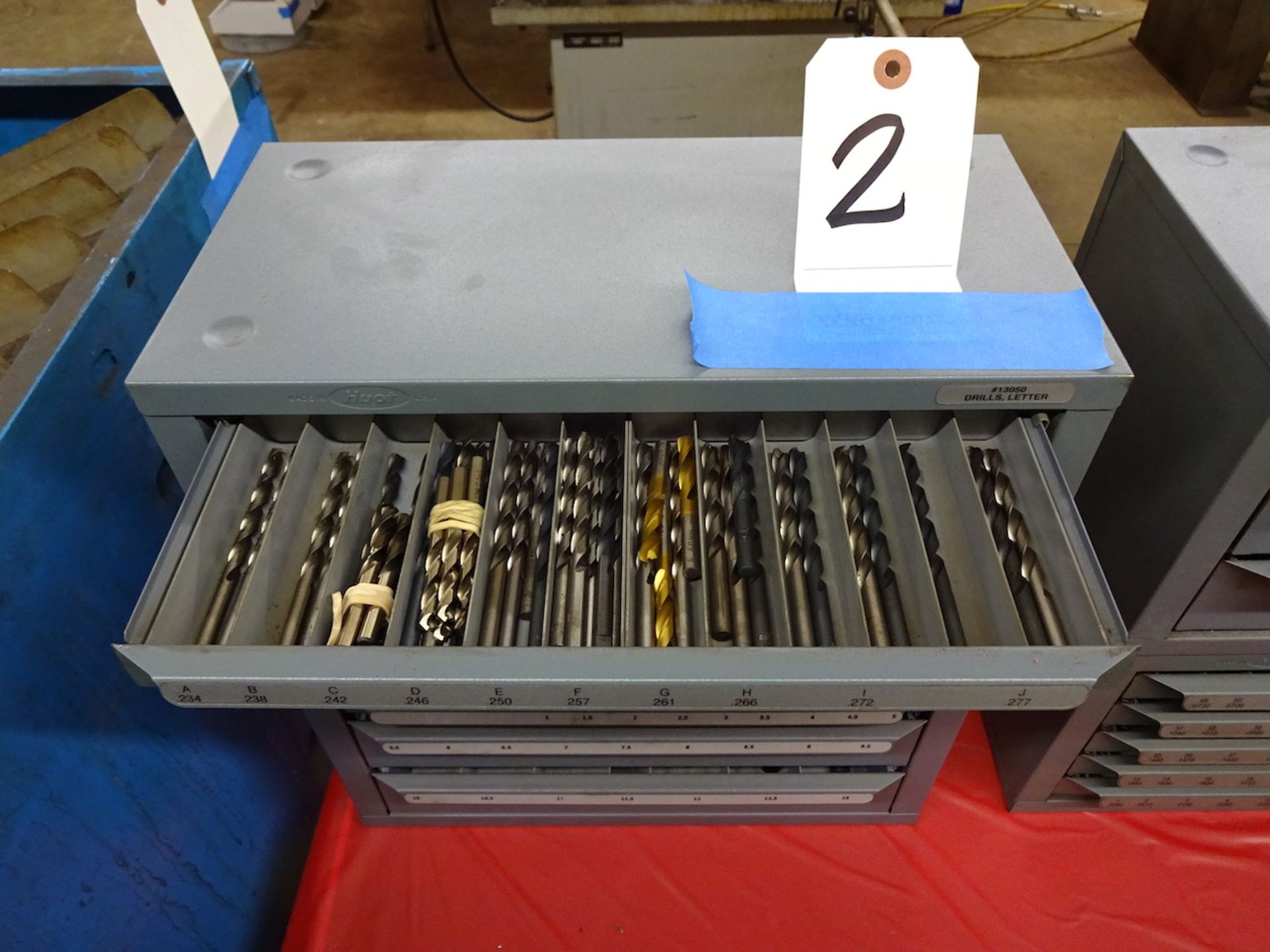 LOT (2) DRILL CABINETS W/ DRILLS - Bild 2 aus 5