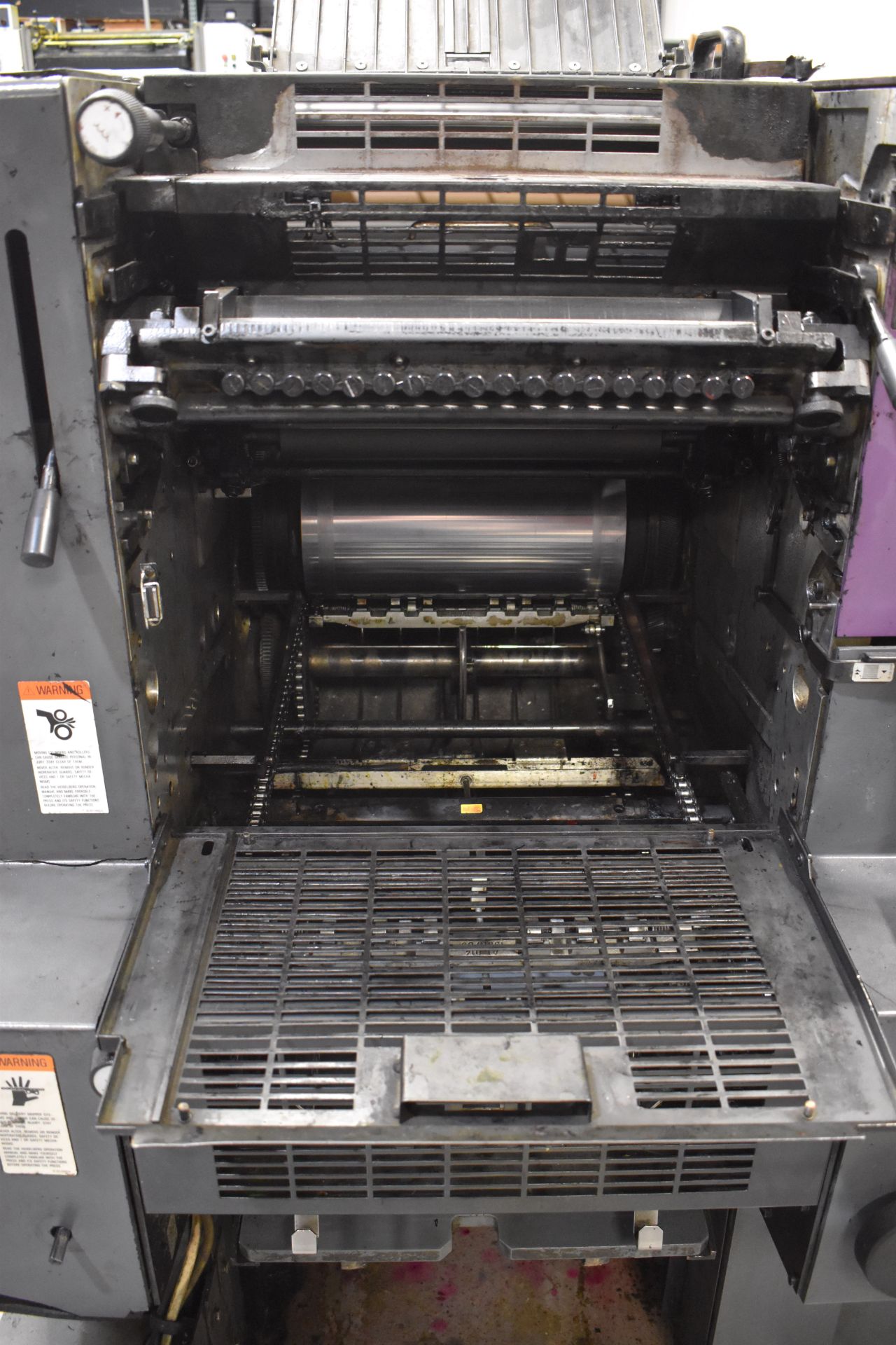 1995 HEIDELBERG 18-1/8 X 13-1/2 (APPROX.) QUICKMASTER TYPE QM46-2 2/C PRINTING PRESS: S/N 956011, - Image 8 of 9