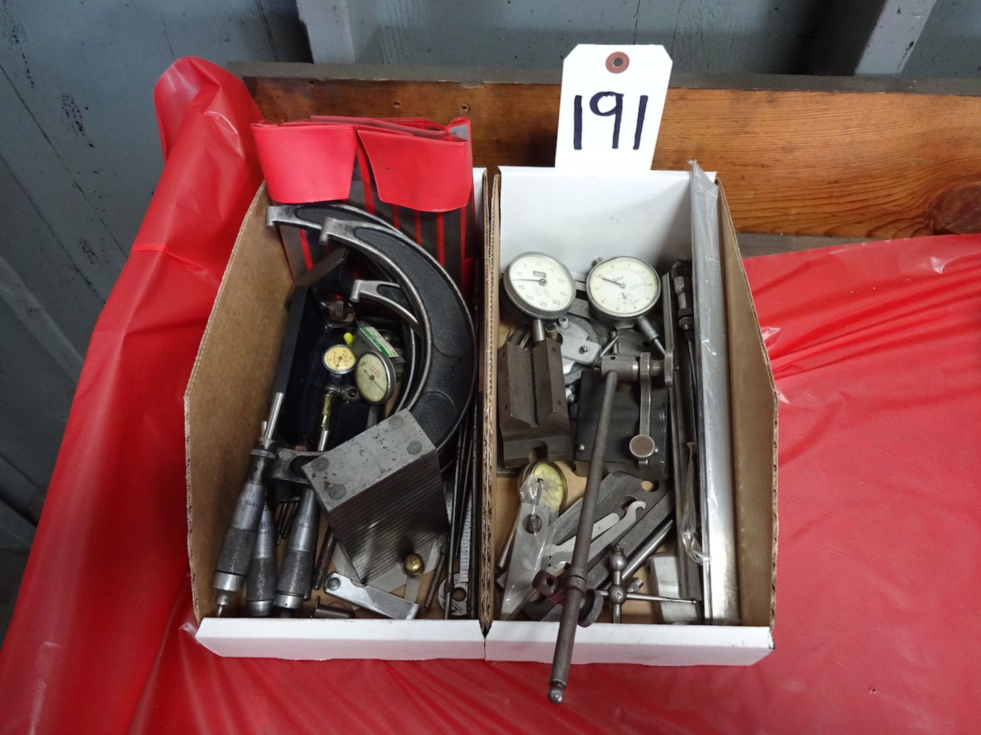 LOT: Assorted Inspection Equipment