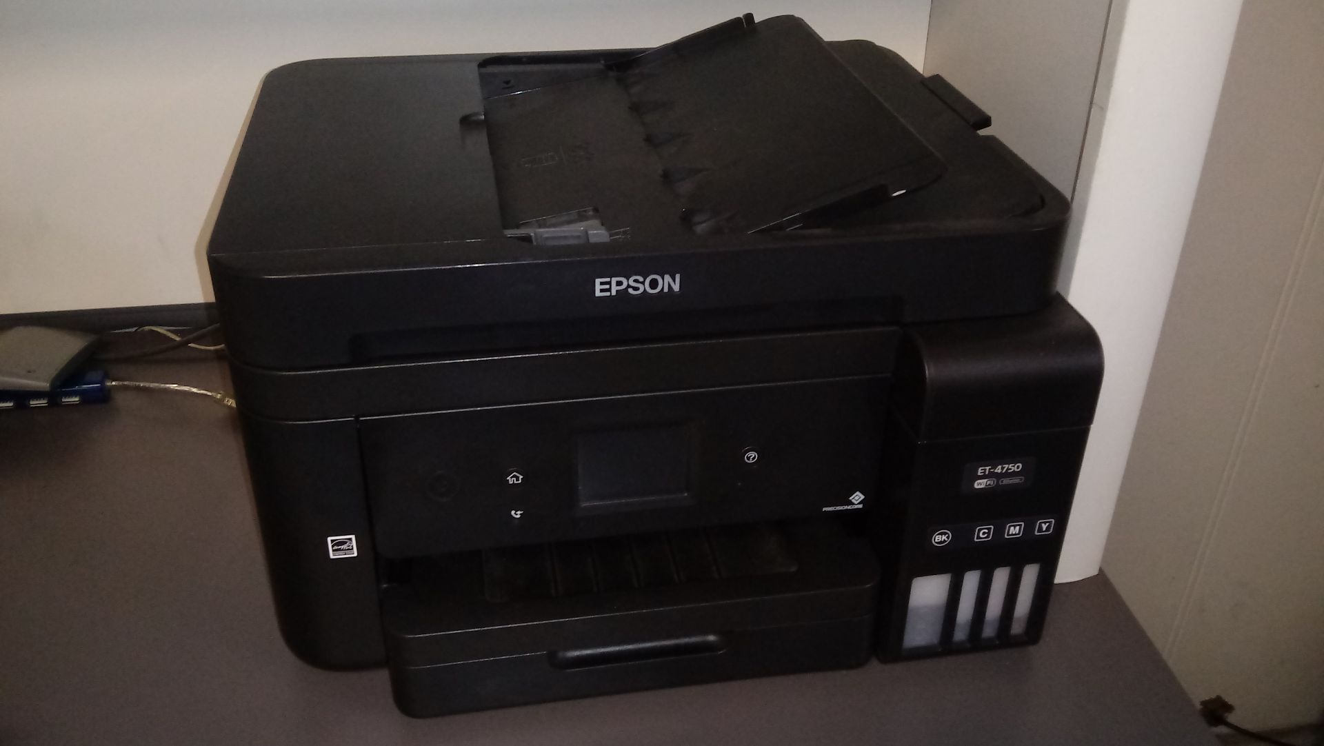 LOT: Acer Flat Screen Monitor, Epson Model ET-4750 Printer, Staples Paper Shredder - Image 2 of 3