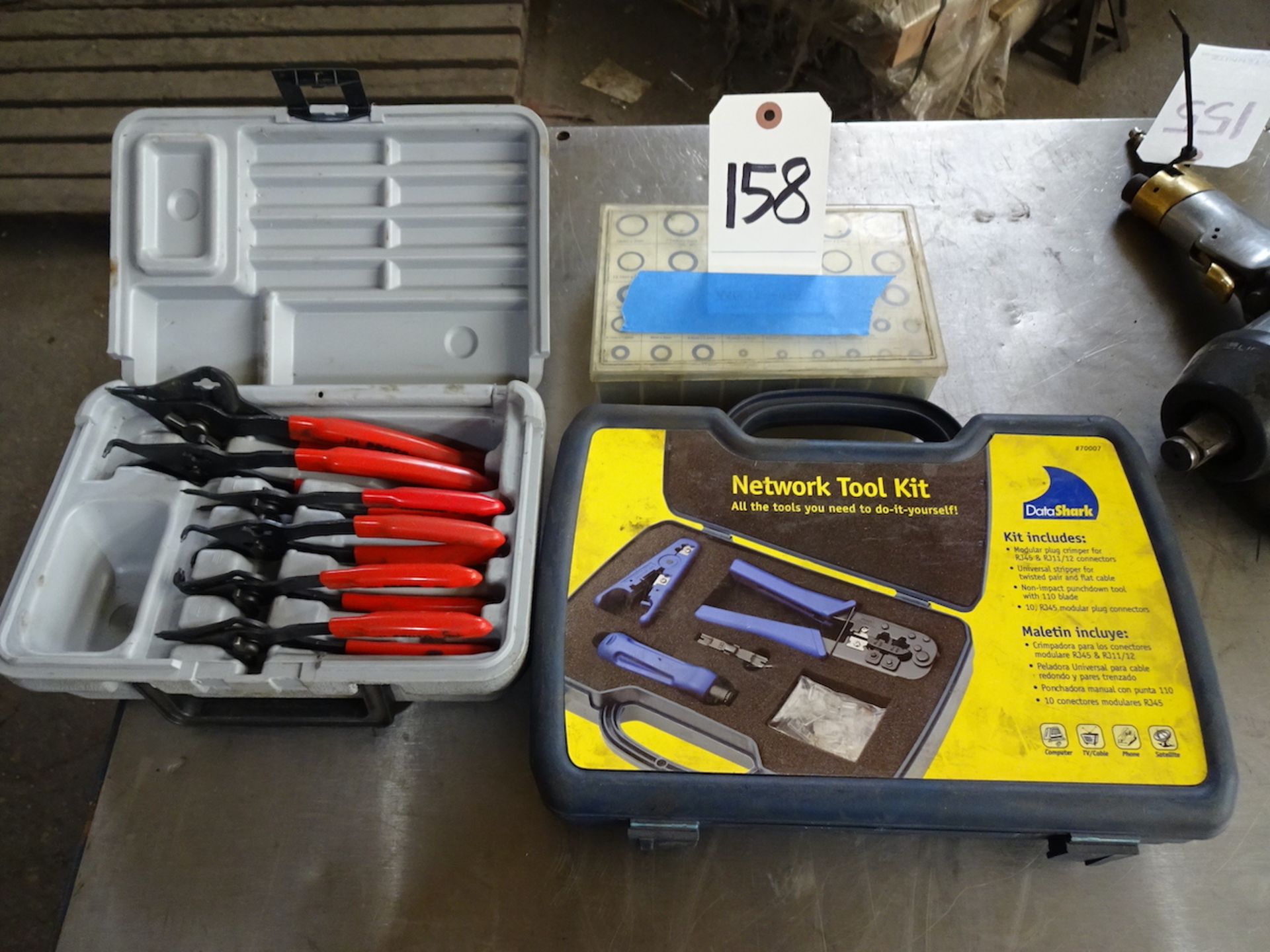 LOT: O-Rings, Pliers, Network Tool Kit