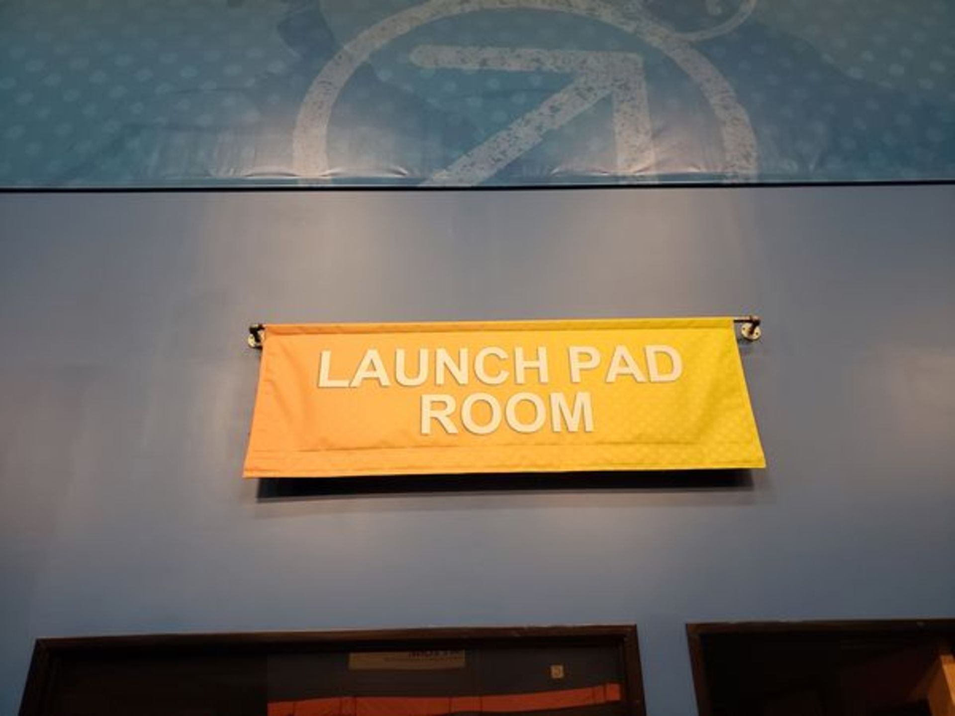 (x2) SIGNS "LAUNCH PAD ROOM , SKY ZONE ROOM" - Image 2 of 3