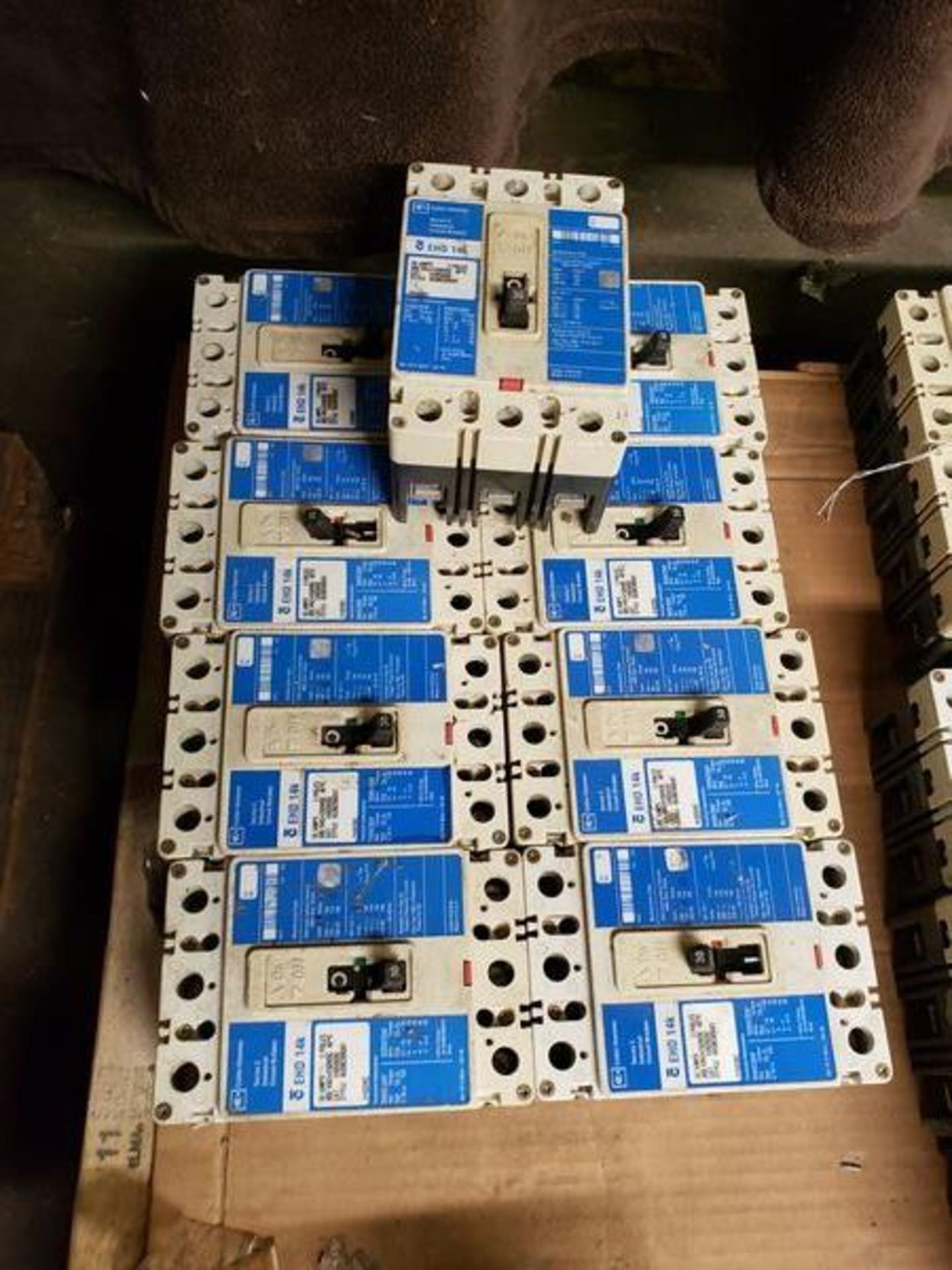 30A CUTLER HAMMER BREAKERS - PART # EHD3030