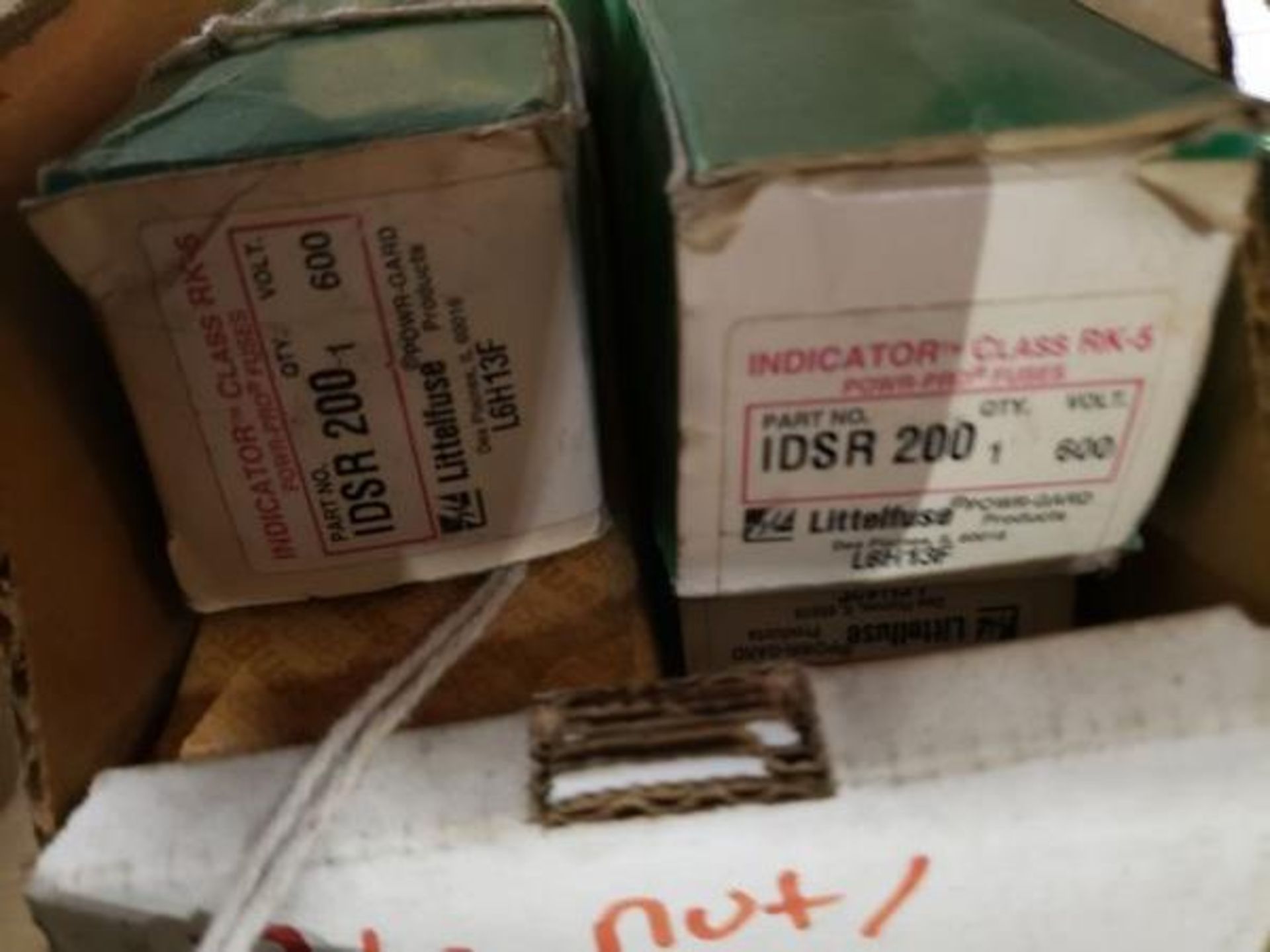 200A FUSES - Image 2 of 2