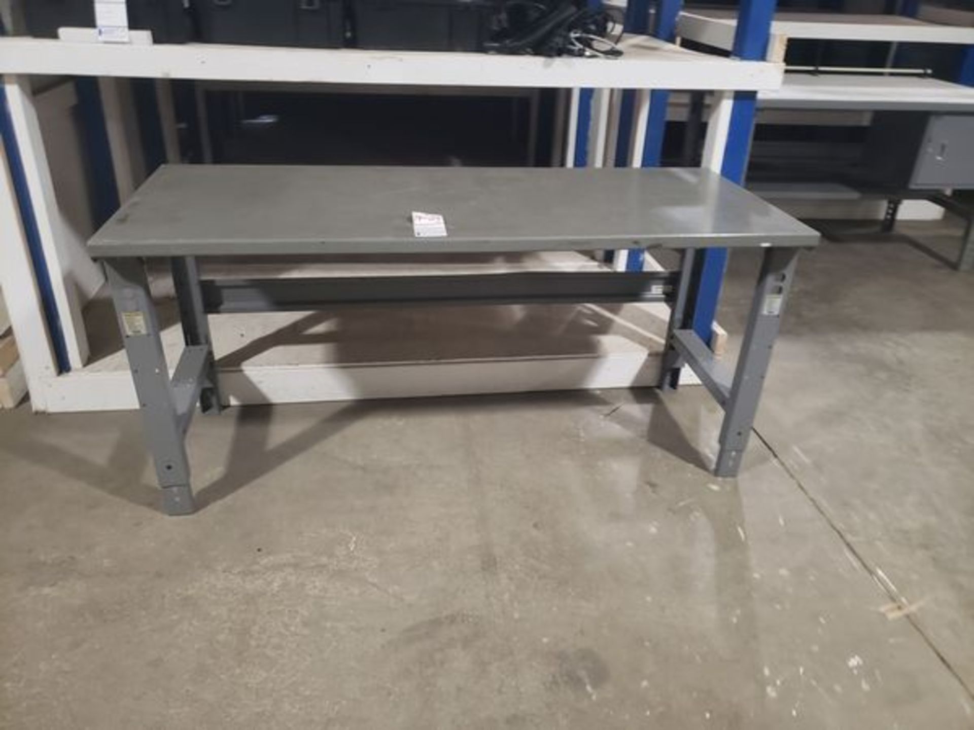 METAL STEEL WORK TABLE 6' X 30" X 33.5"