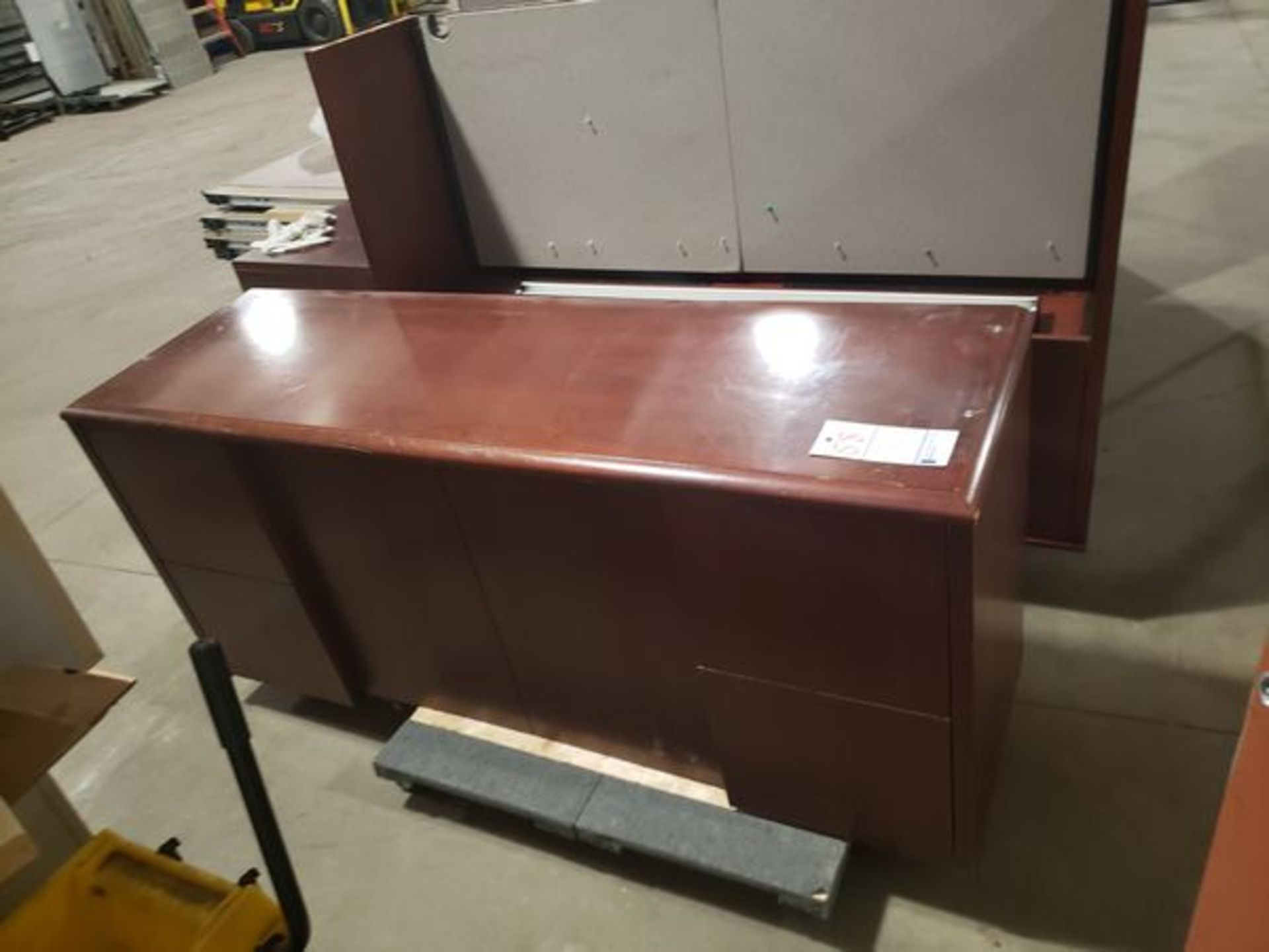 CREDENZA 65" X 20" WITH RISER