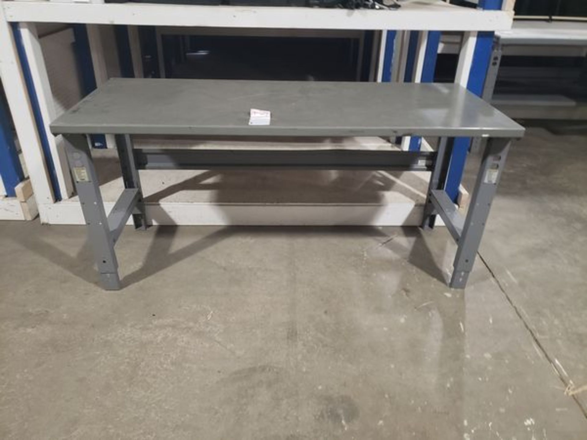 METAL STEEL WORK TABLE 6' X 30" X 33.5"