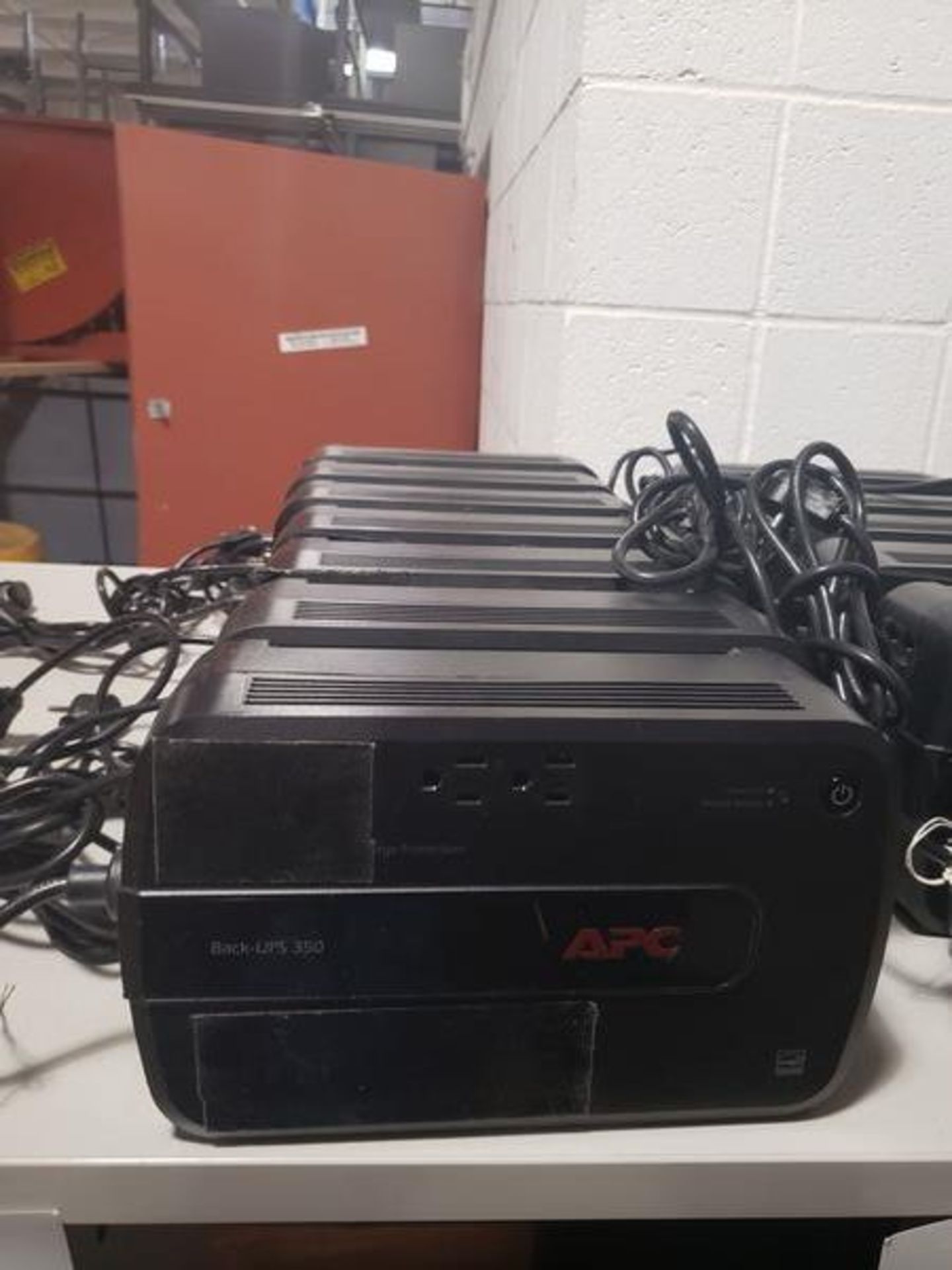 APC 350 BACK-UPS