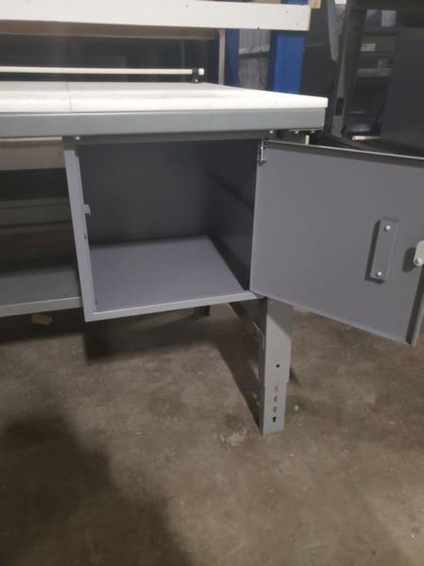 METAL SHOP DESK WITH CUTTING BOARD TOP 5' X 36" - Image 4 of 5