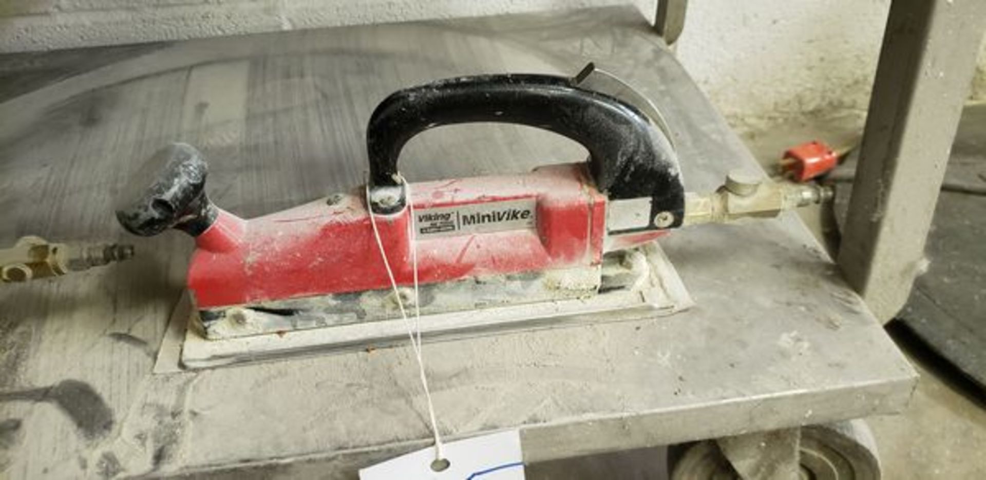 VIKING MINIVIKE 101 PNEUMATIC SANDER