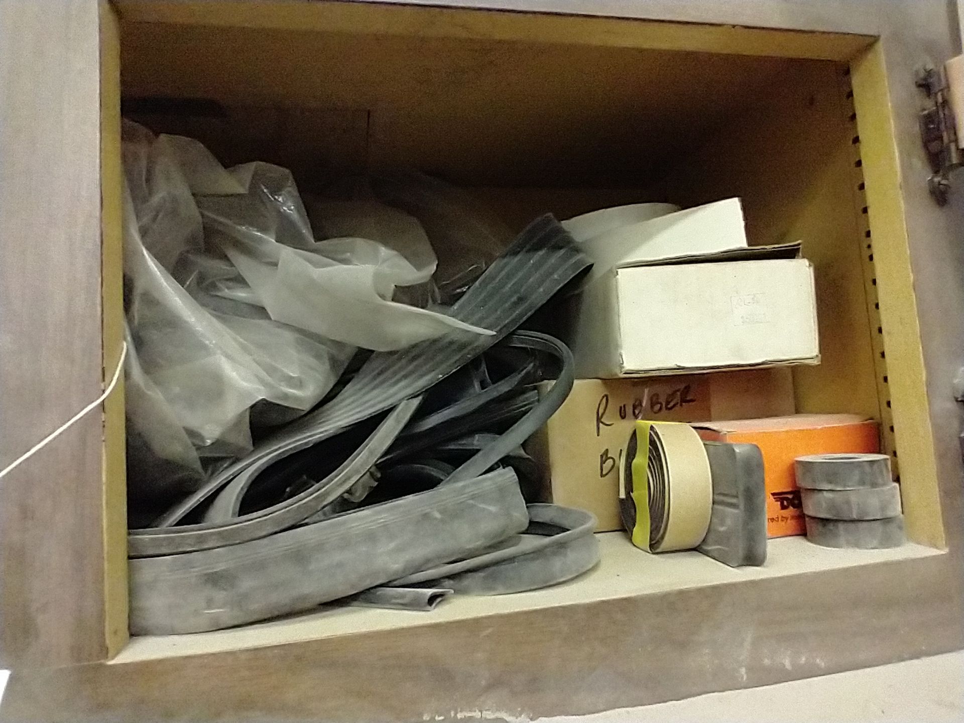 LOT OF RUBBER PARTS IN CABINET - Image 3 of 3