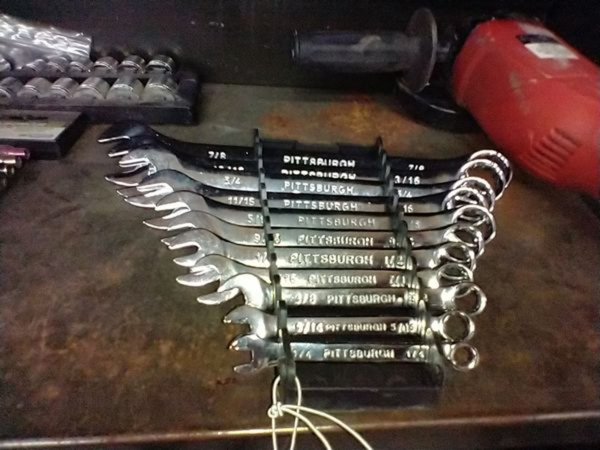 PITTSBURGH WRENCH SET 1/4 AND 7/8