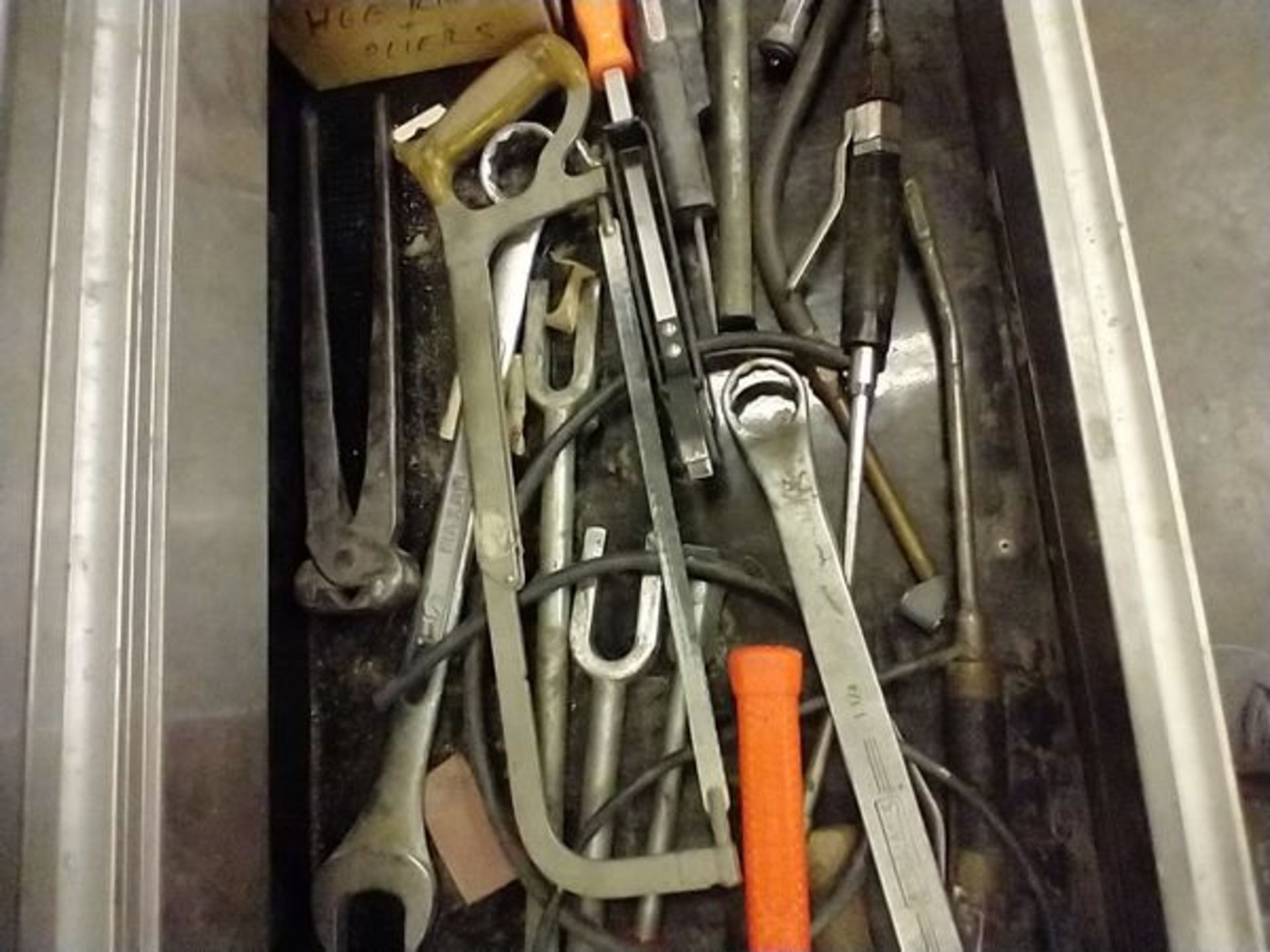 ASSORTED TOOLS IN DRAWER - Image 4 of 5