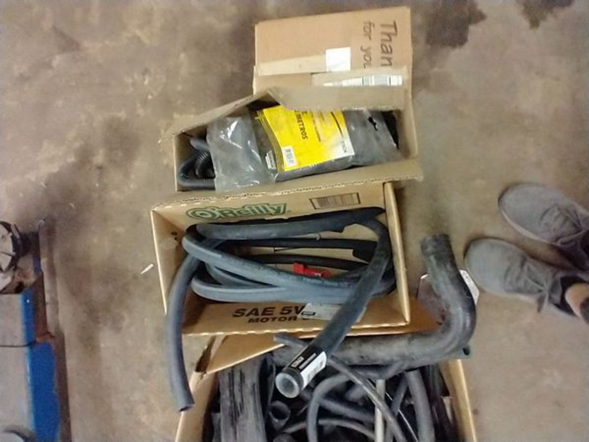 LOT OF RUBBER HOSES AND MISC - Image 3 of 3