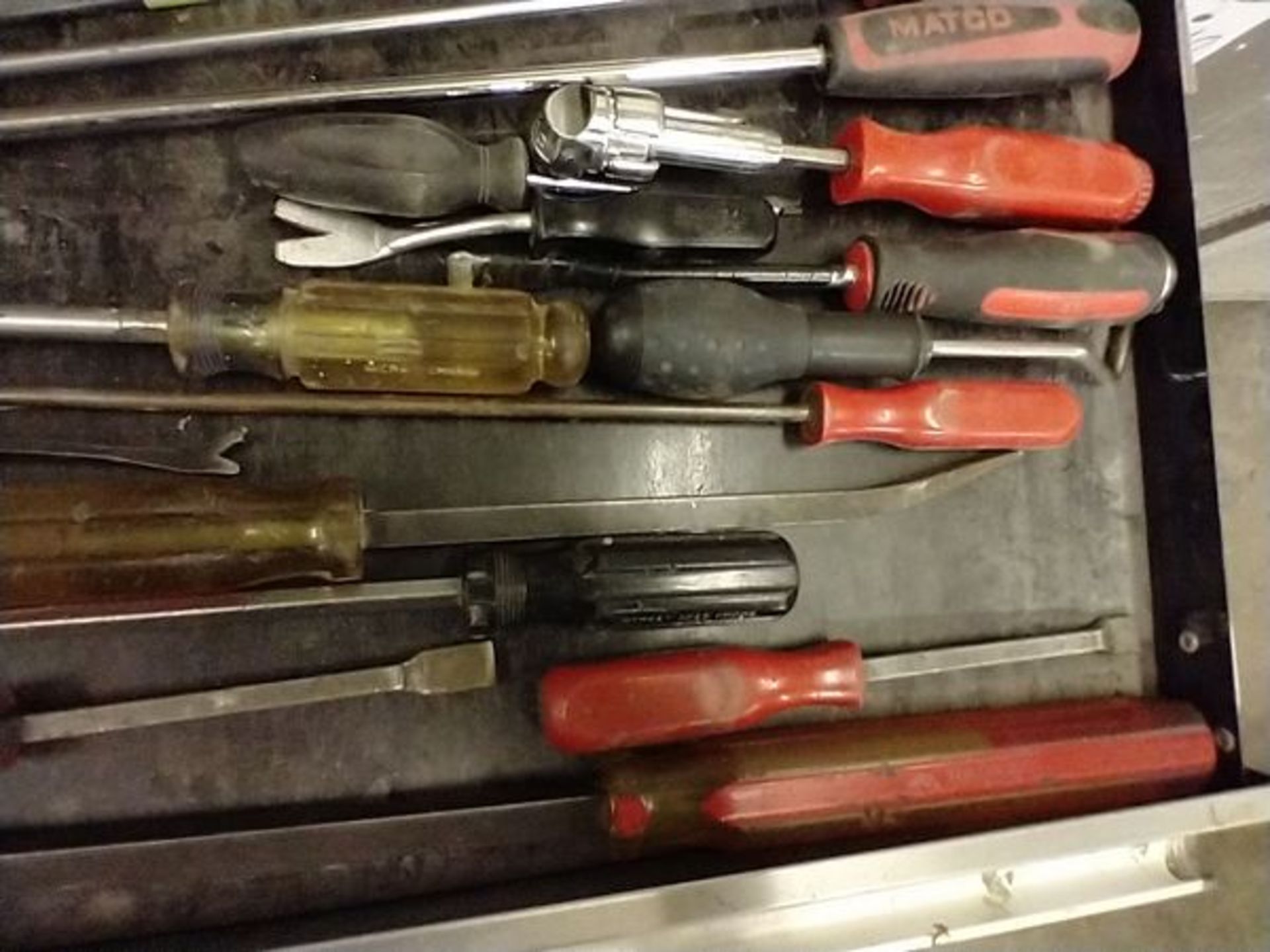 ASSORTED HAND TOOLS - Image 5 of 5