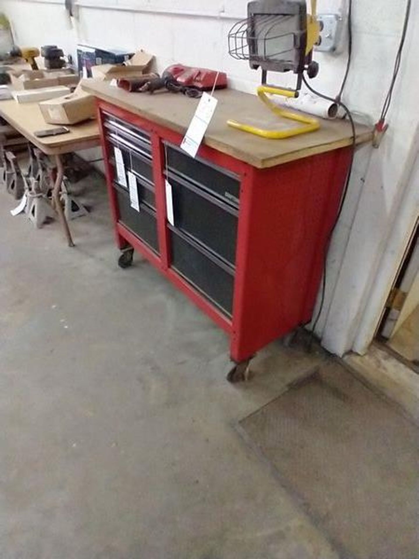 CRAFTSMAN TOOL CHEST - Image 2 of 2