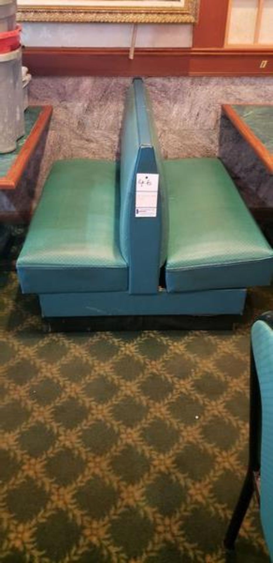 48" DOUBLE SIDED SETTEE