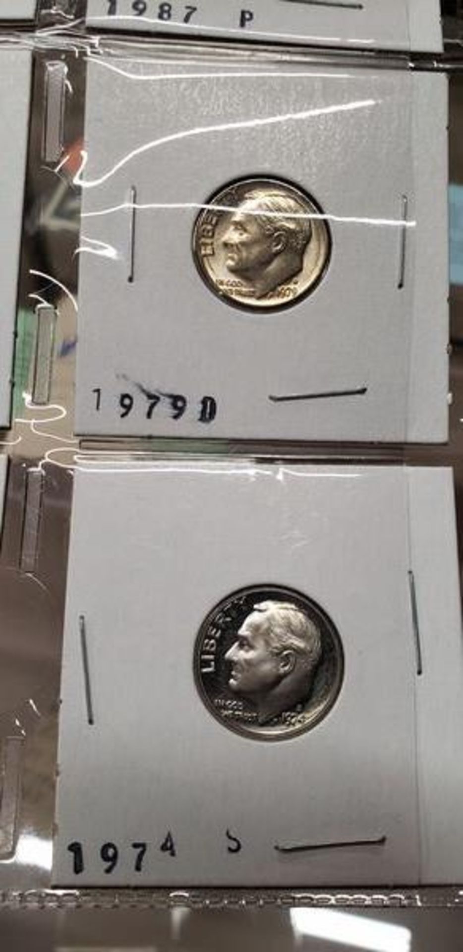 LOT OF 8 BRILLIANT UNCIRCULATED ROOSEVELT DIMES 1974 D AND S, 1978P, 1979D, 1987 D AND P, 1996D AND - Image 5 of 9