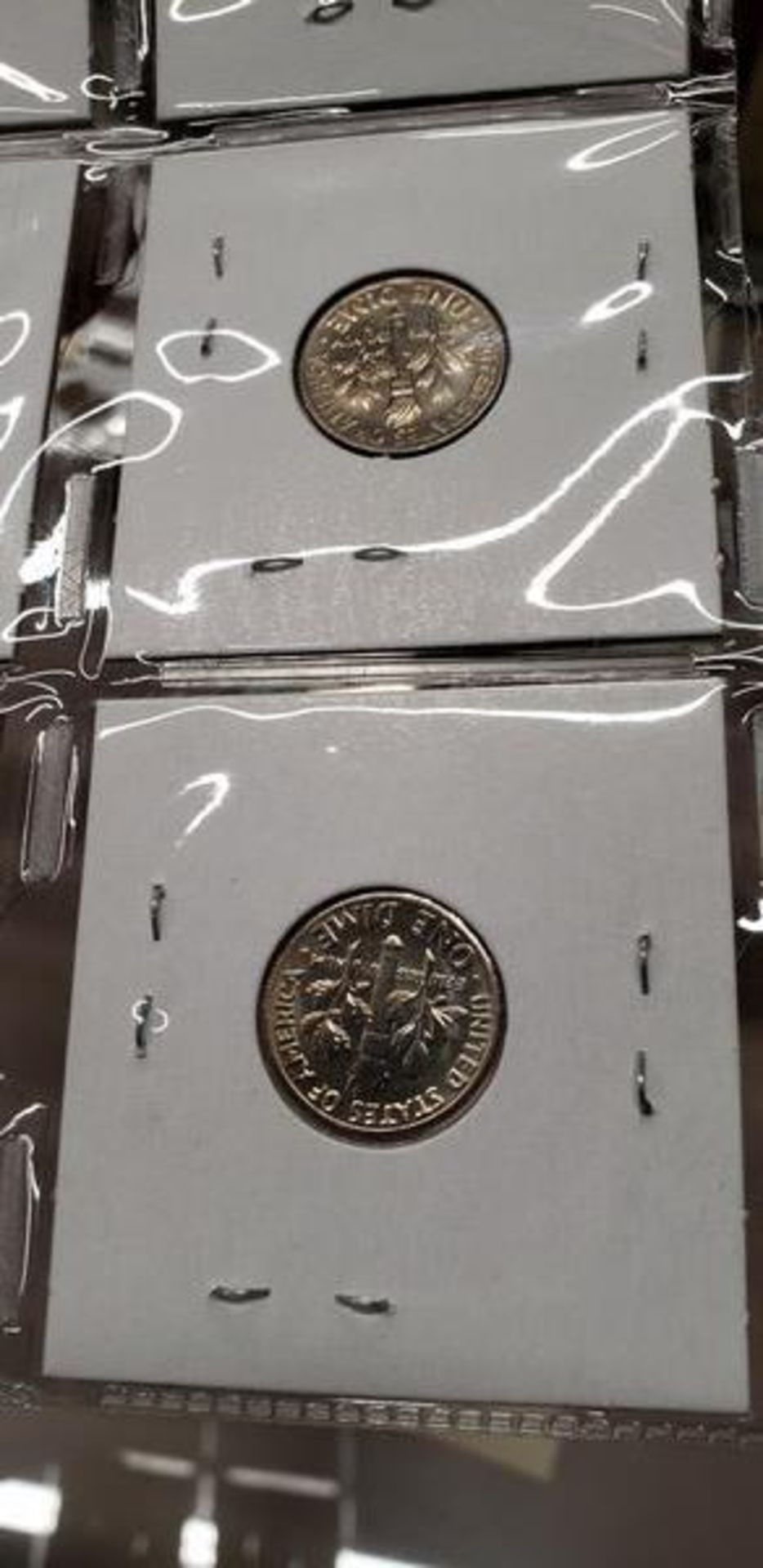 LOT OF 8 BRILLIANT UNCIRCULATED ROOSEVELT DIMES 1974 D AND S, 1978P, 1979D, 1987 D AND P, 1996D AND - Image 9 of 9