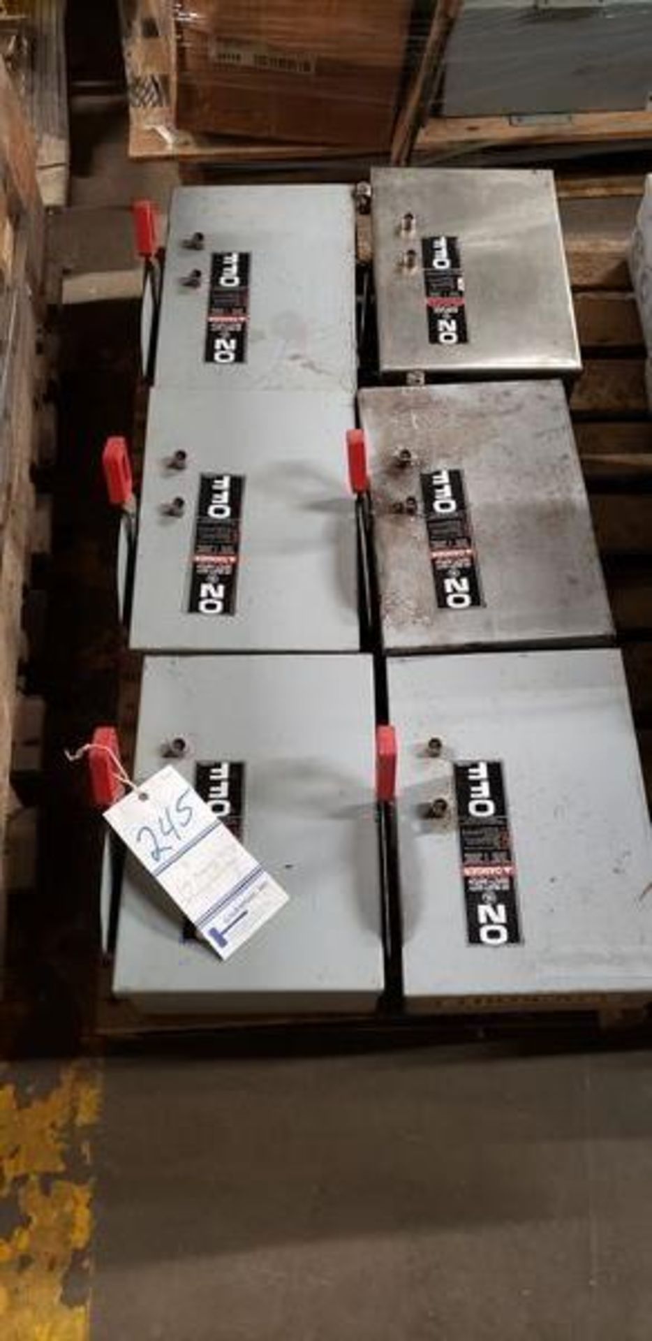LOT OF 6 GE HEAVY DUTY SAFETY SWITCHES