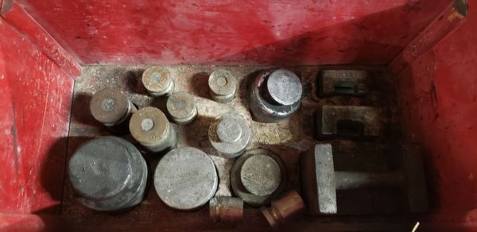 SET OF CALIBRATION WEIGHTS - Image 2 of 2