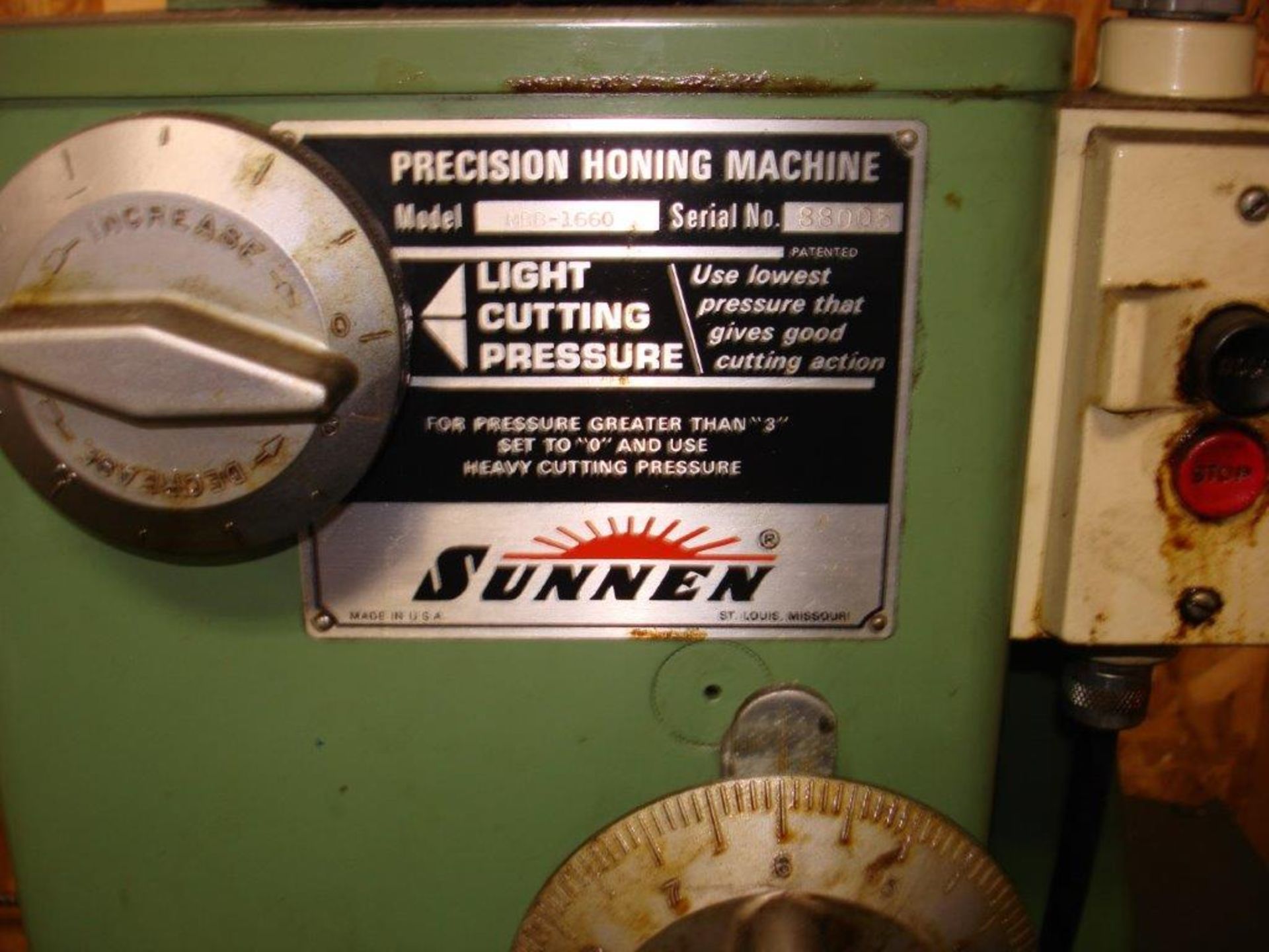 SUNNEN PRECISION HONNING MACHINE, MODEL MBB-1660, SN 88005. - Image 4 of 14