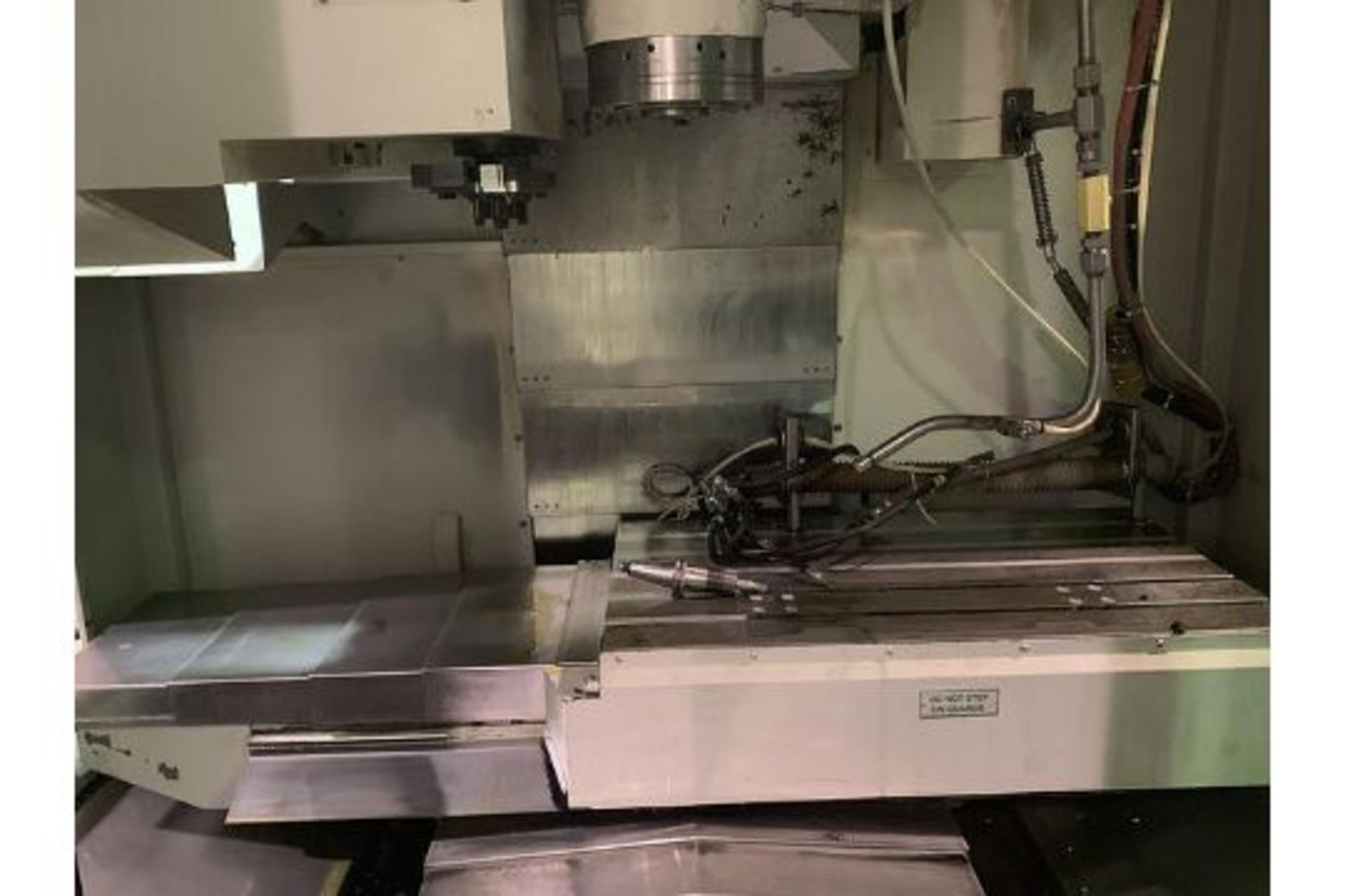 HARDINGE BRIDGPORT MODEL XR760 VMC PRODUCTION CENTER, MACHINE SERIAL NUMBER 310D418 - Image 2 of 15