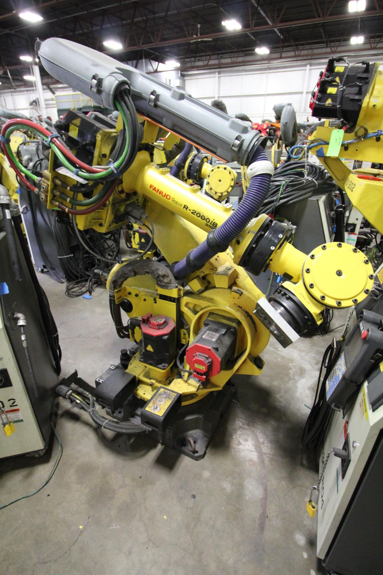 FANUC ROBOT R-2000iB/210F WITH R-30iA CONTROL, CABLES & TEACH PENDANT, YEAR 2014